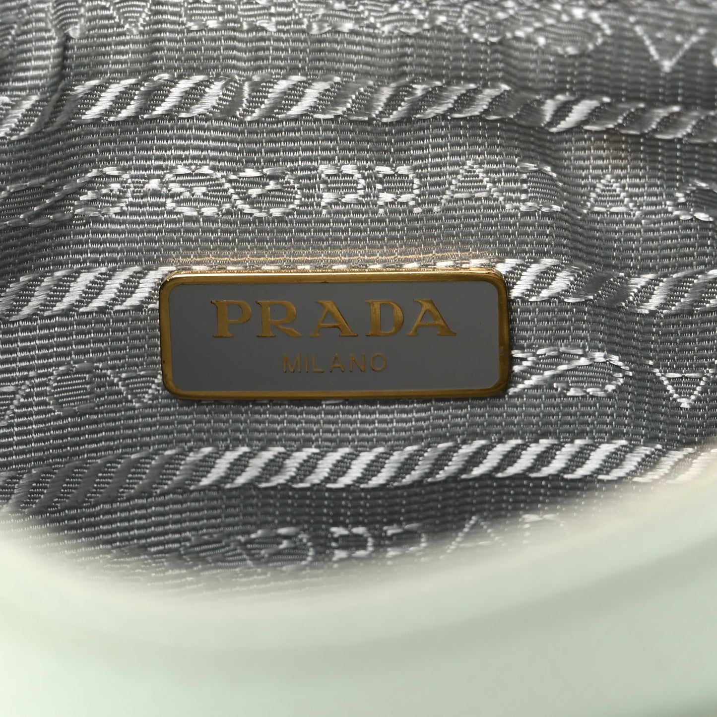 Saffiano Lux Re-Edition 2005 Shoulder Bag Acqua