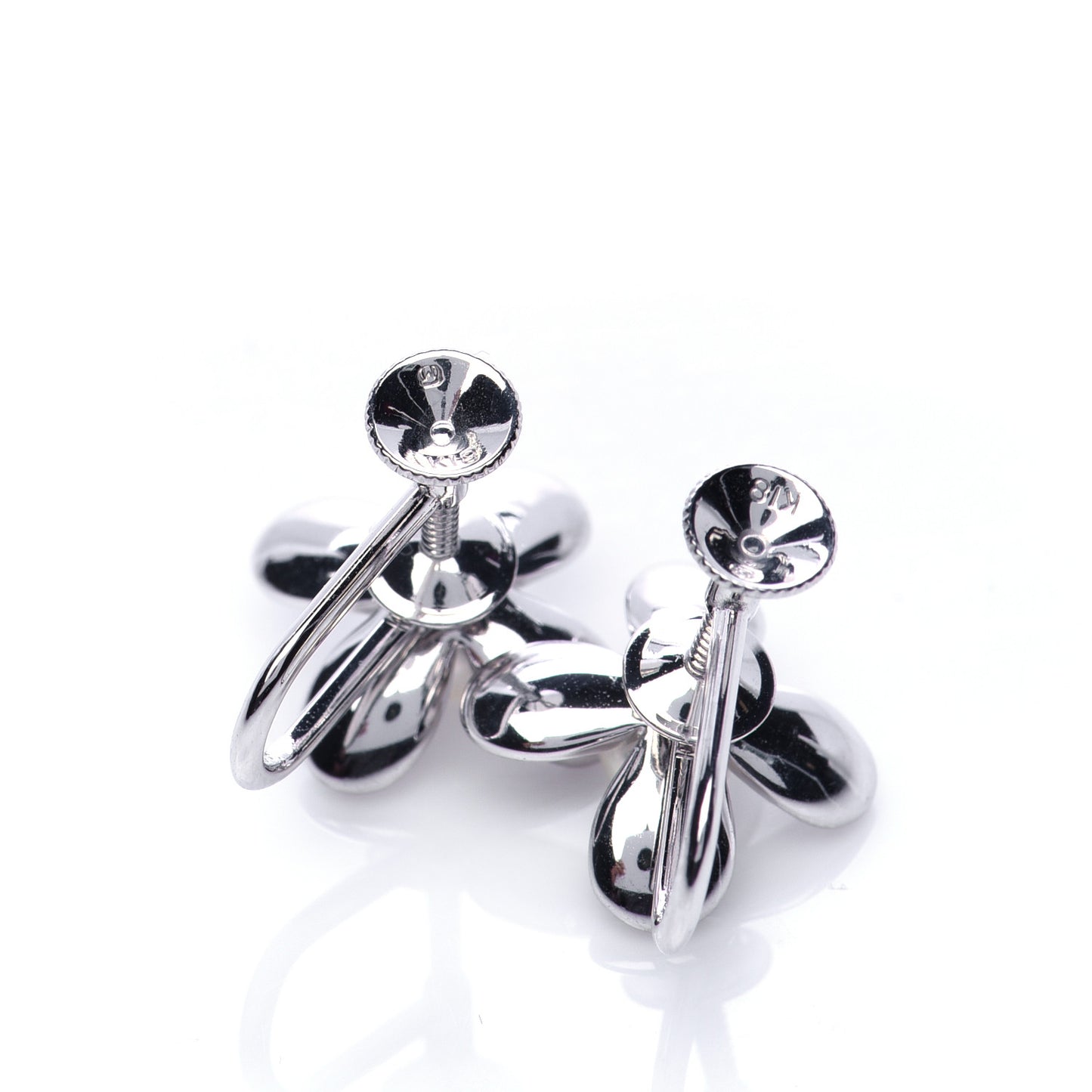 18K White Gold 4.5mm Akoya Pearl Flower Screw-Back Earrings