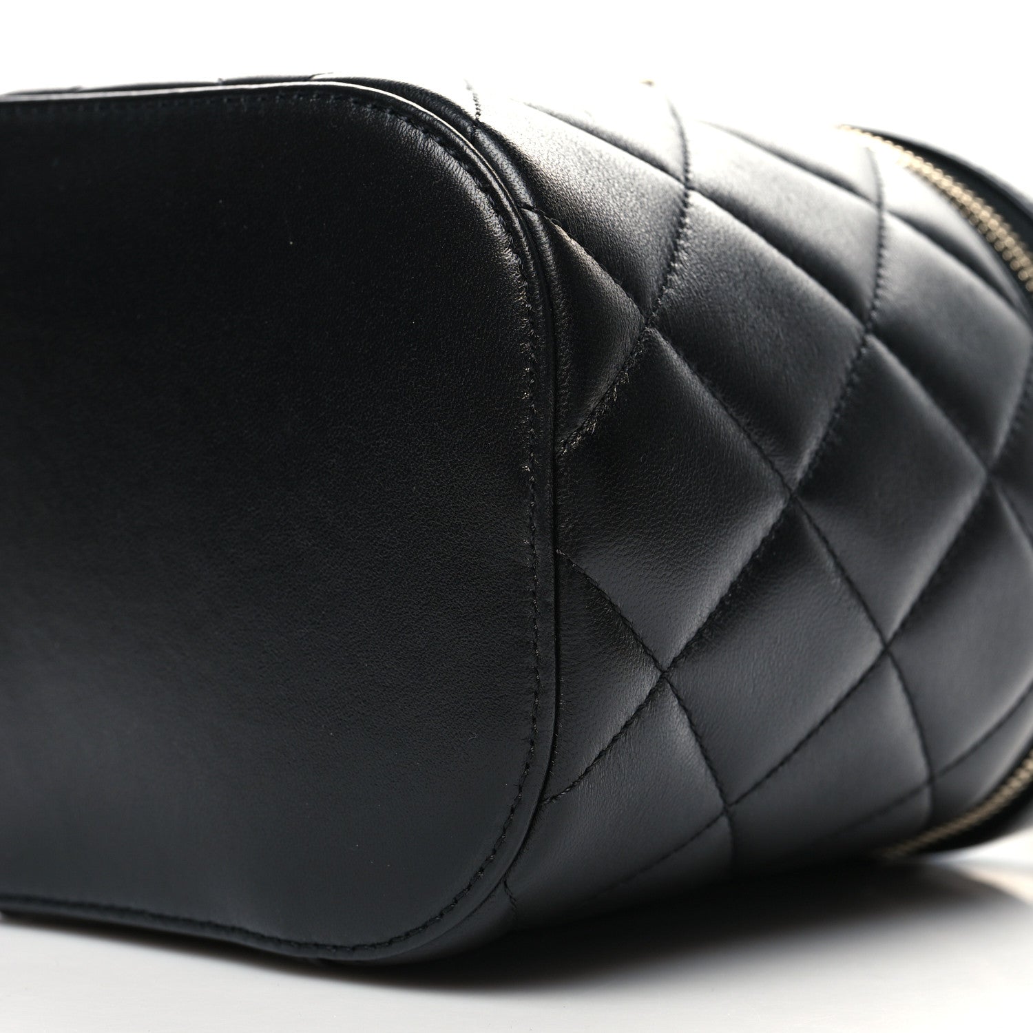 Chanel Lambskin Quilted Trendy Vanity Case Black 10 of 10