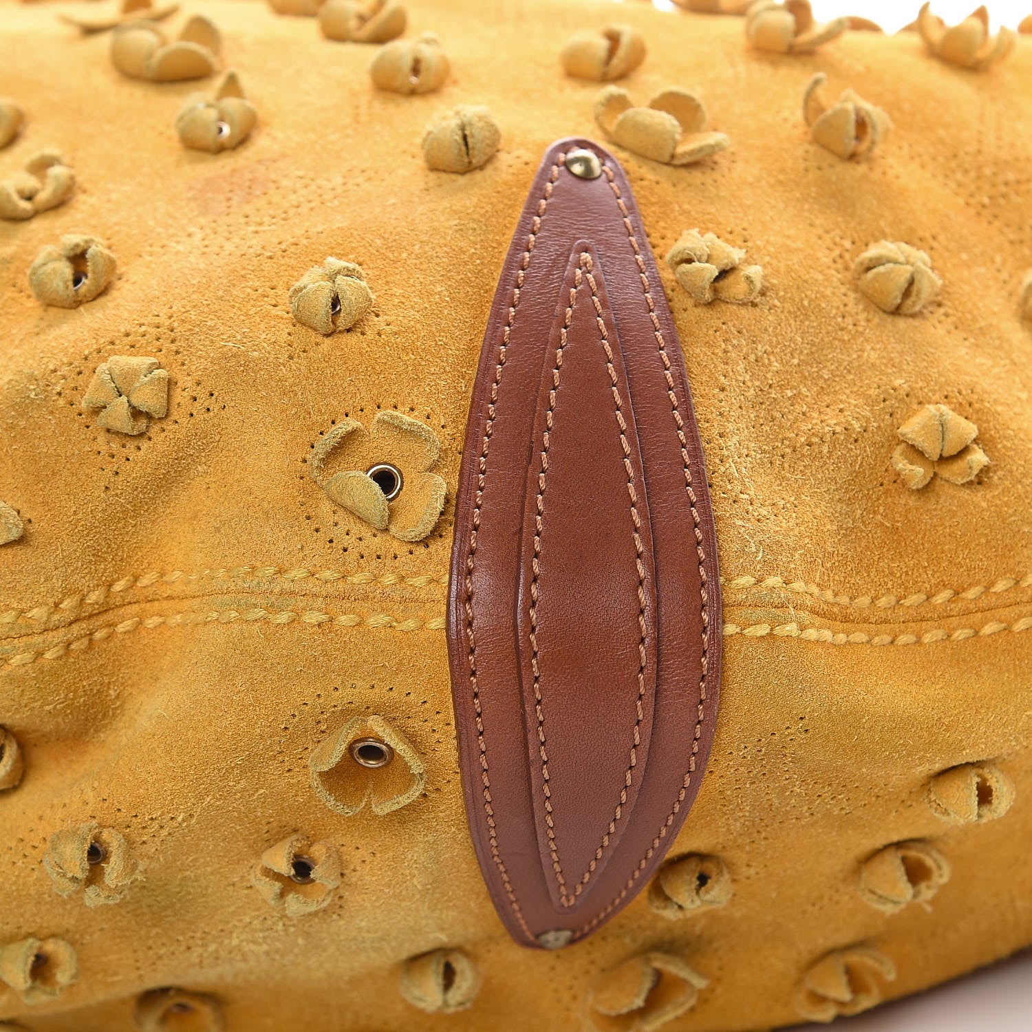 Louis Vuitton Suede Mahina Fleurs Onatah GM Maize 7 of 20
