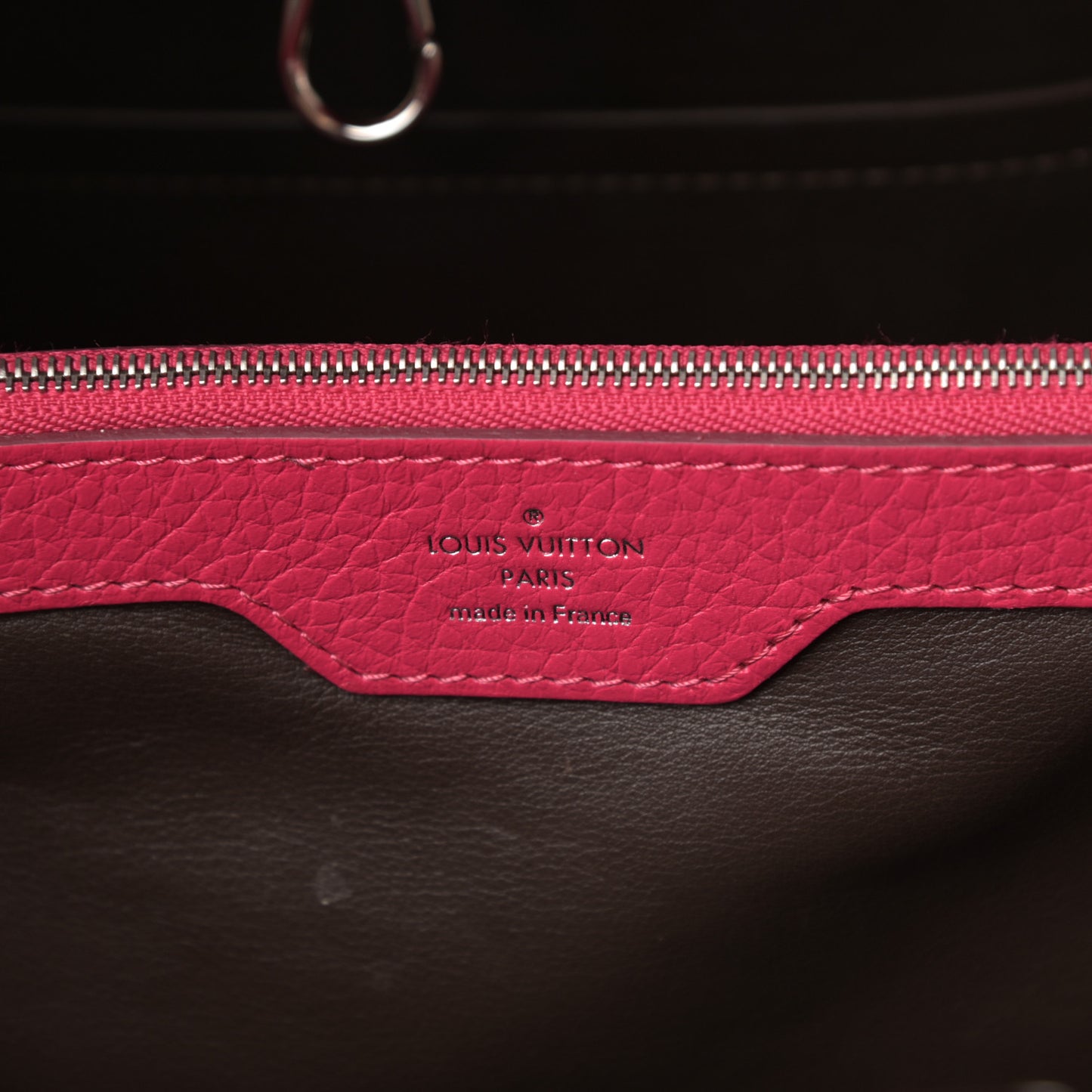 Taurillon Capucines MM Fuchsia