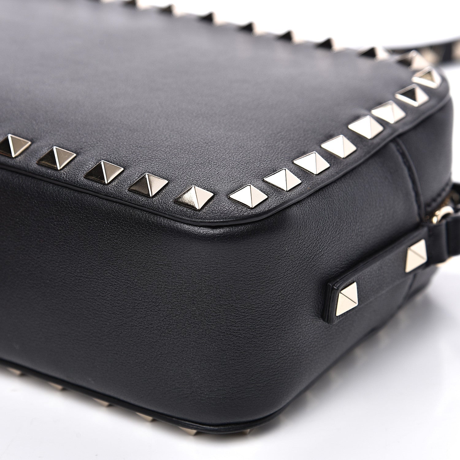 Valentino Garavani Calfskin Rockstud Camera Crossbody Bag Black 8 of 11