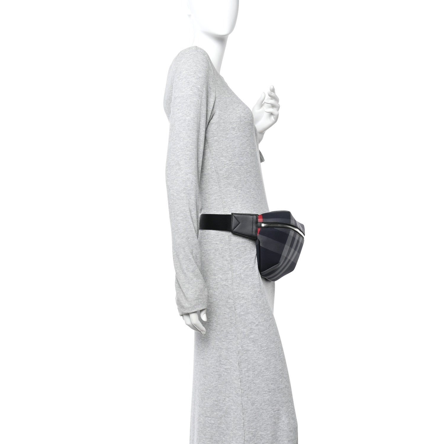 最終お値下げ！18AW BURBERRYグラフィティ　ウエストボディバムバッグ Burberry IP Check Sonny Bum Bag Navy Grey 1853352 – FASHIONPHILE