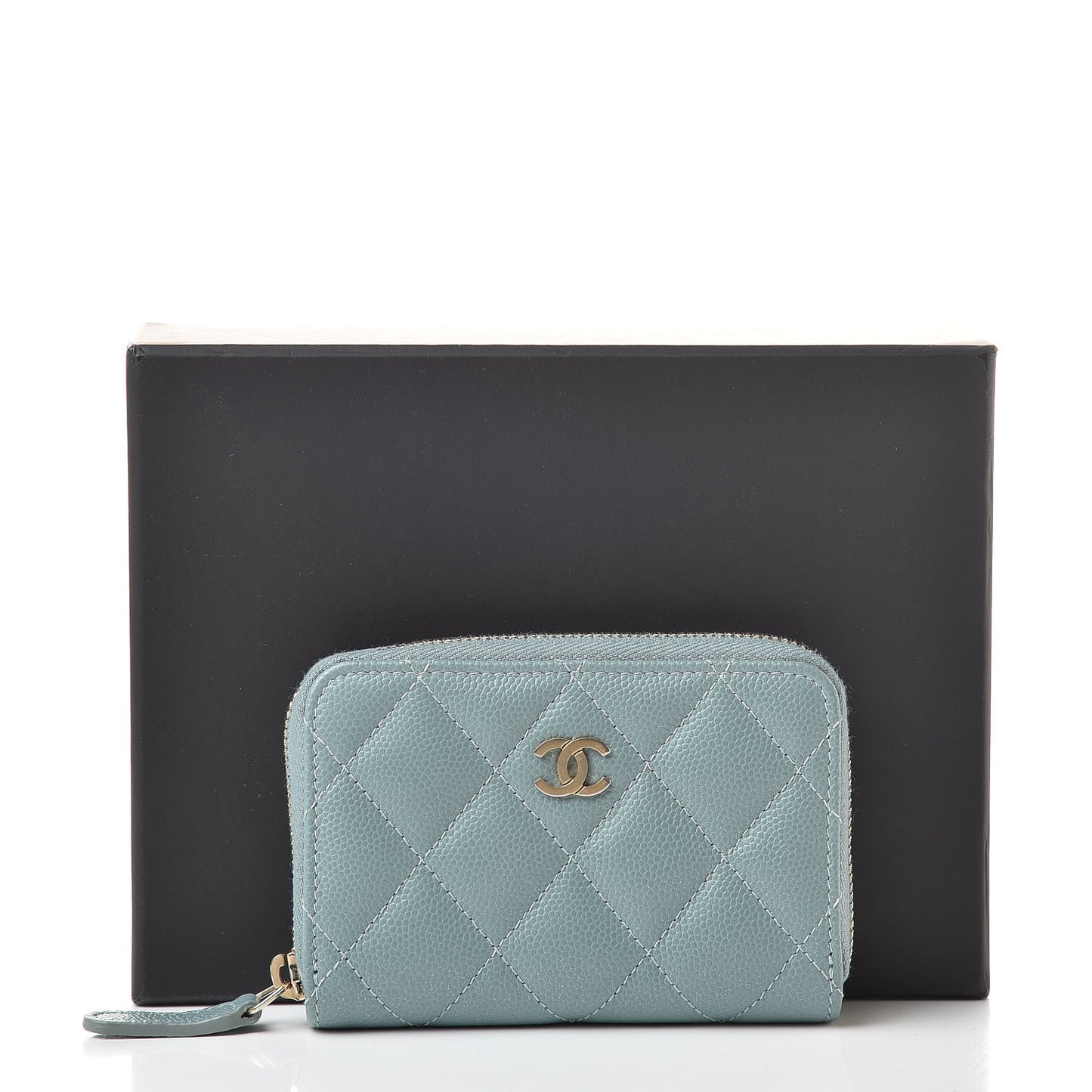 Iridescent Caviar Quilted Zip Coin Purse Light Blue