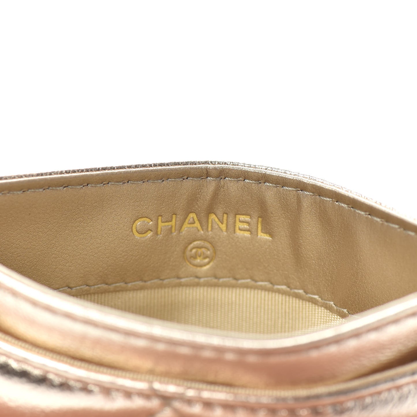 Metallic Goatskin Quilted Chanel 19 Card Holder Gold