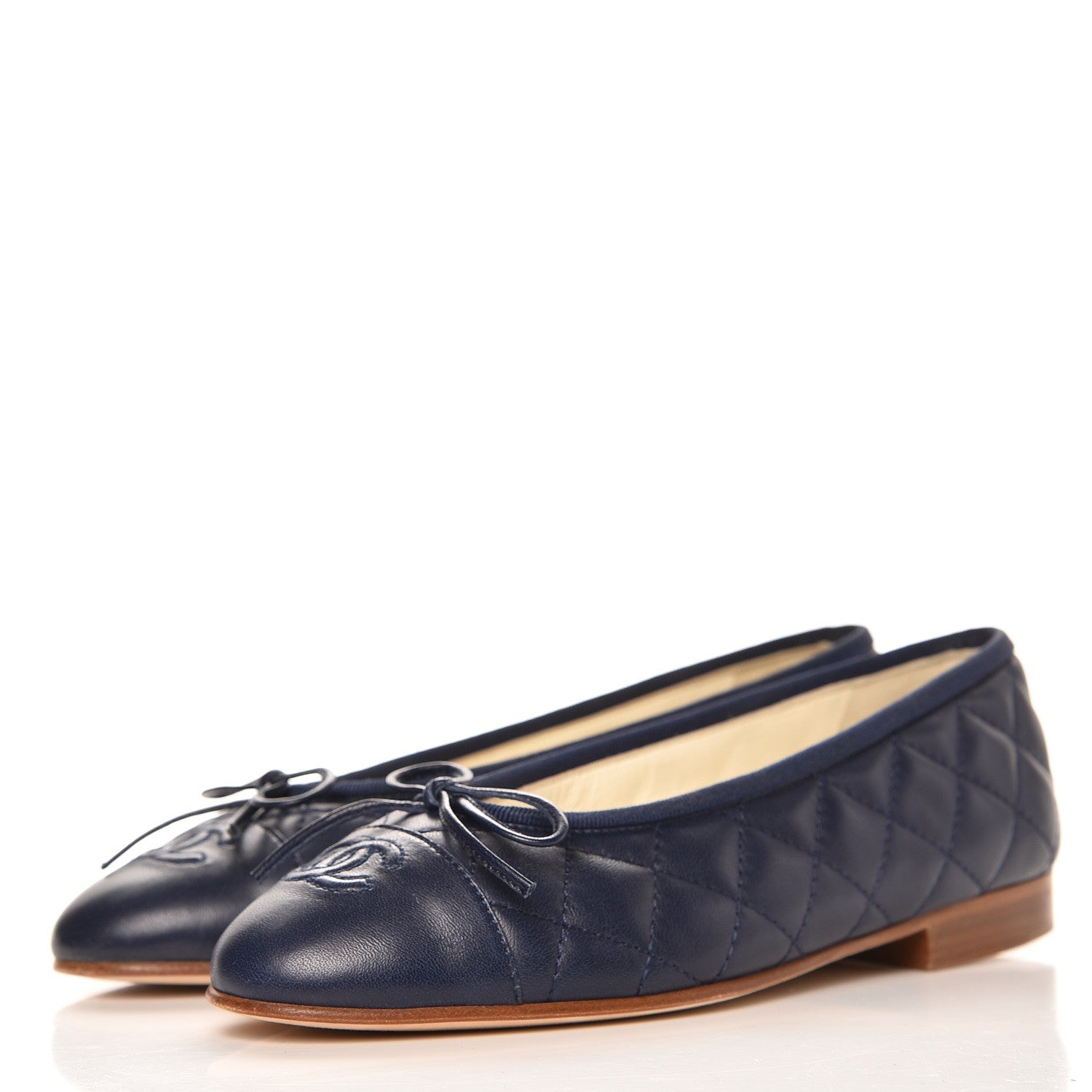 Chanel Lambskin Quilted CC Cap Toe Ballerina Flats 35 Navy 2 of 9