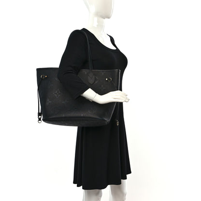 Louis Vuitton Empreinte Monogram Giant Neverfull MM Black 2 of 10