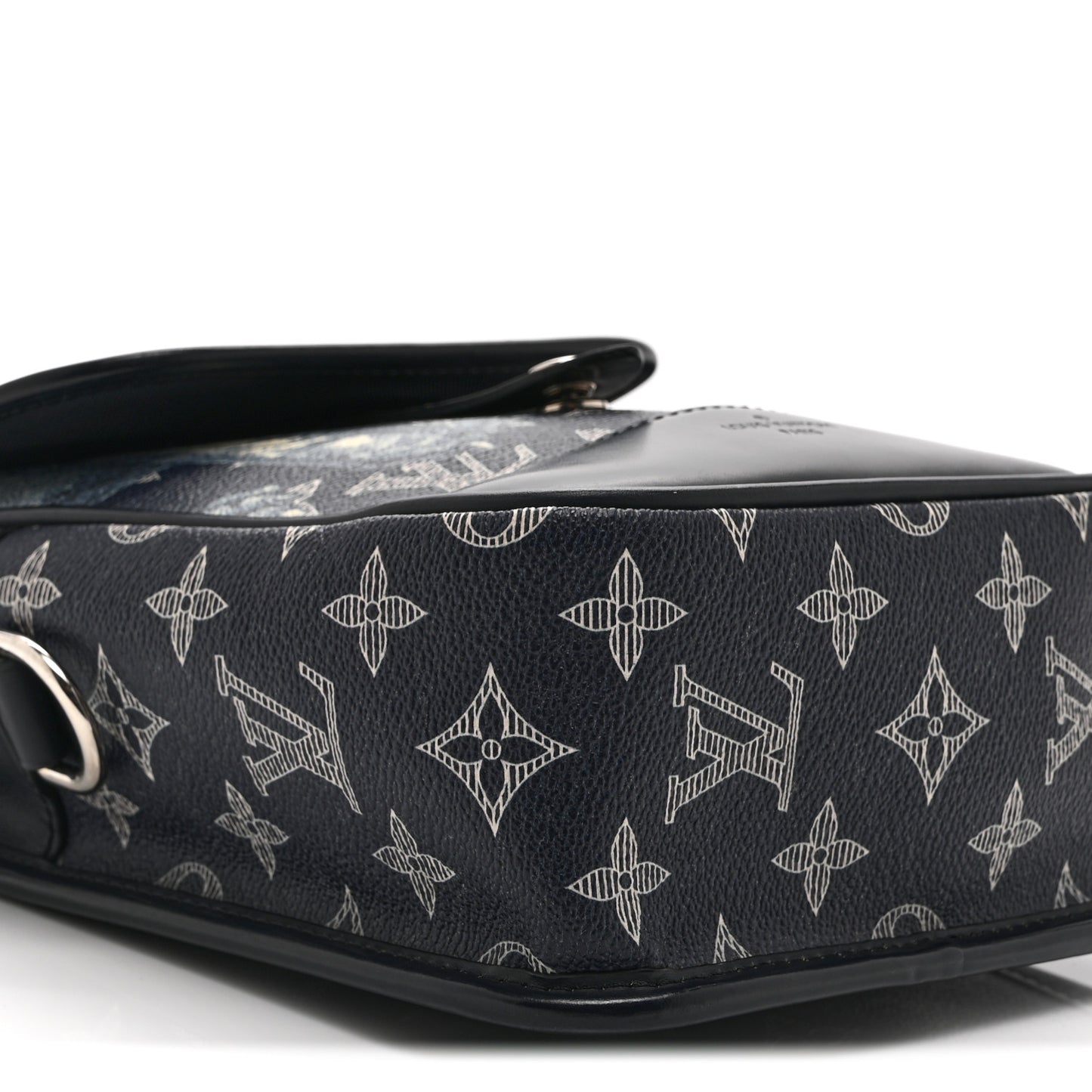 Savane Monogram Elephant Chapman Messenger BB Encre