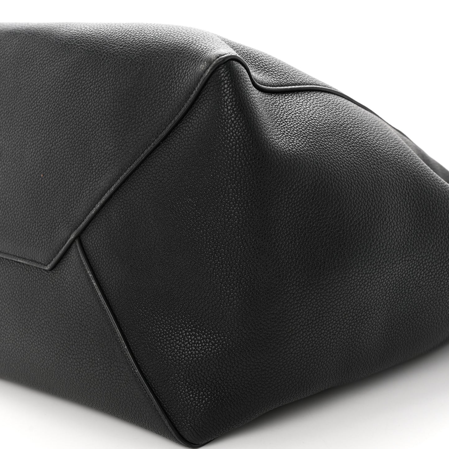 Soft Grained Calfskin Medium Belt Cabas Phantom Black