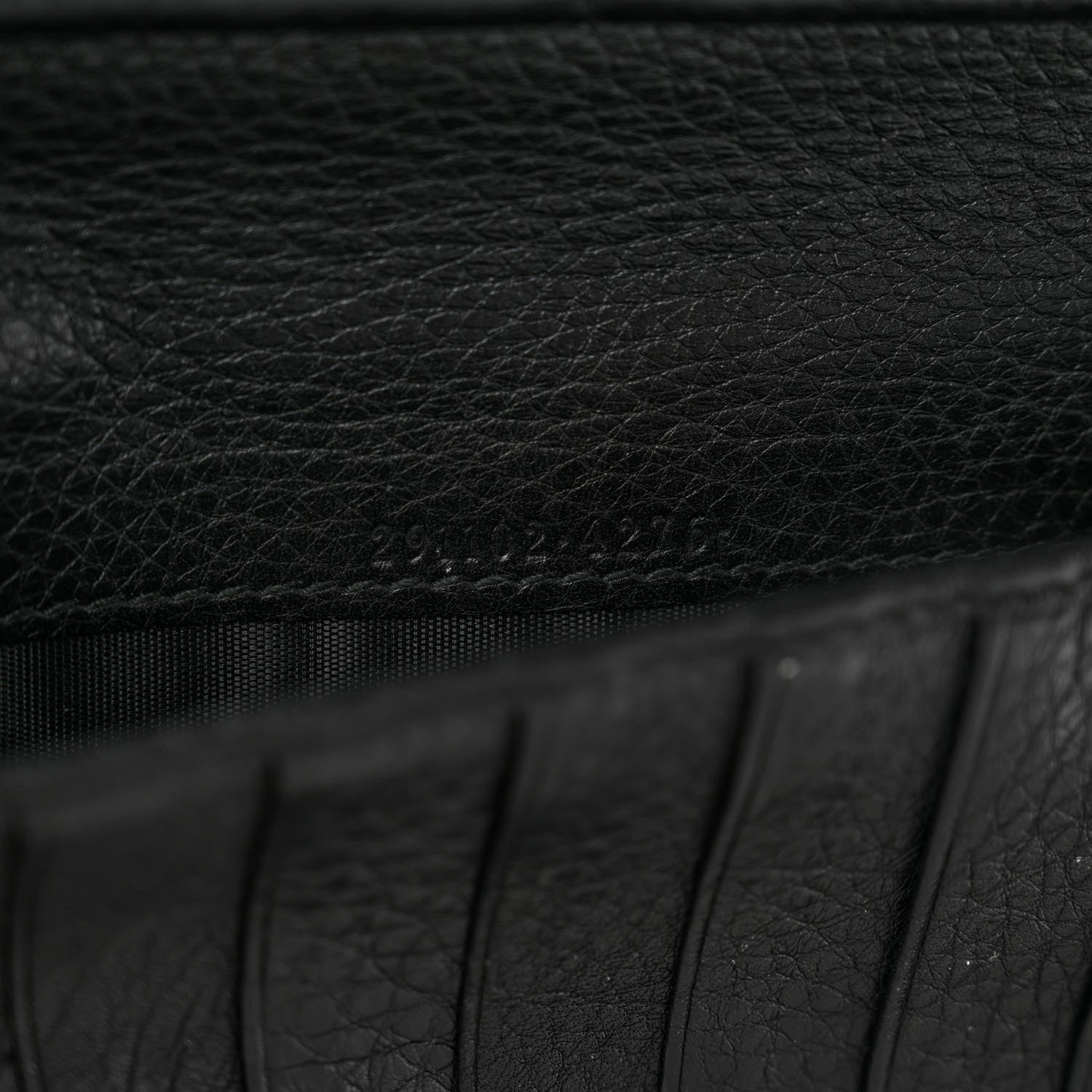 Gucci Pebbled Calfskin Soho Zip Around Wallet Black 7 of 8