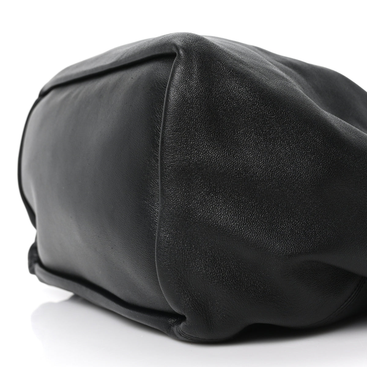 Buttery Nappa Lambskin Medium Squeeze Bag Black