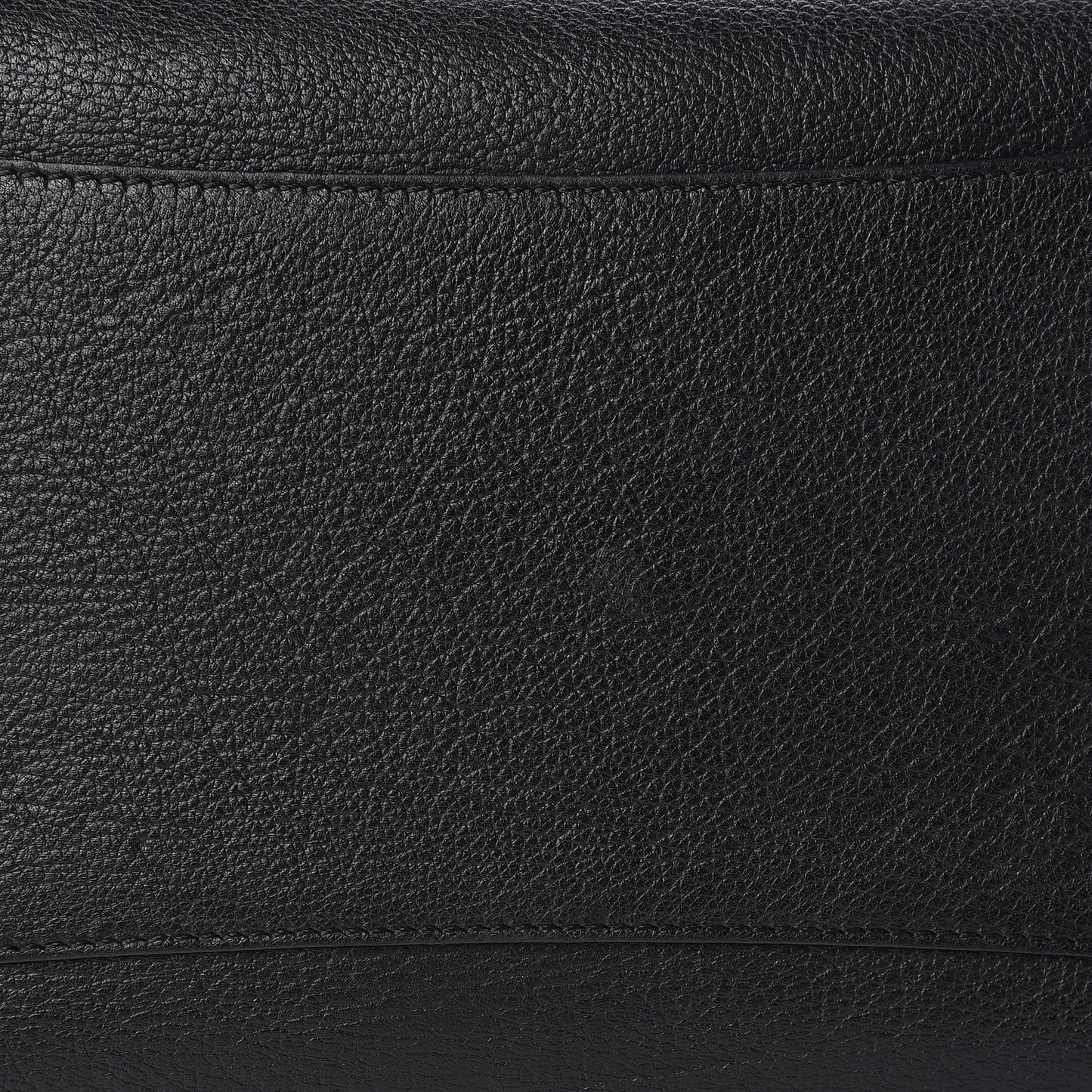 Sugar Goatskin Medium Antigona Black