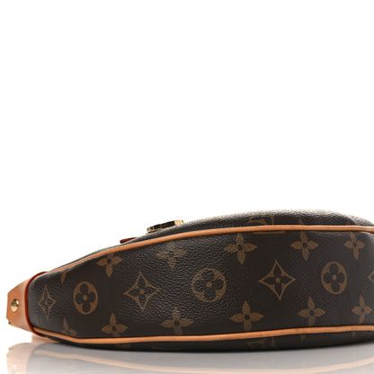 Louis Vuitton Monogram Loop 7 of 9