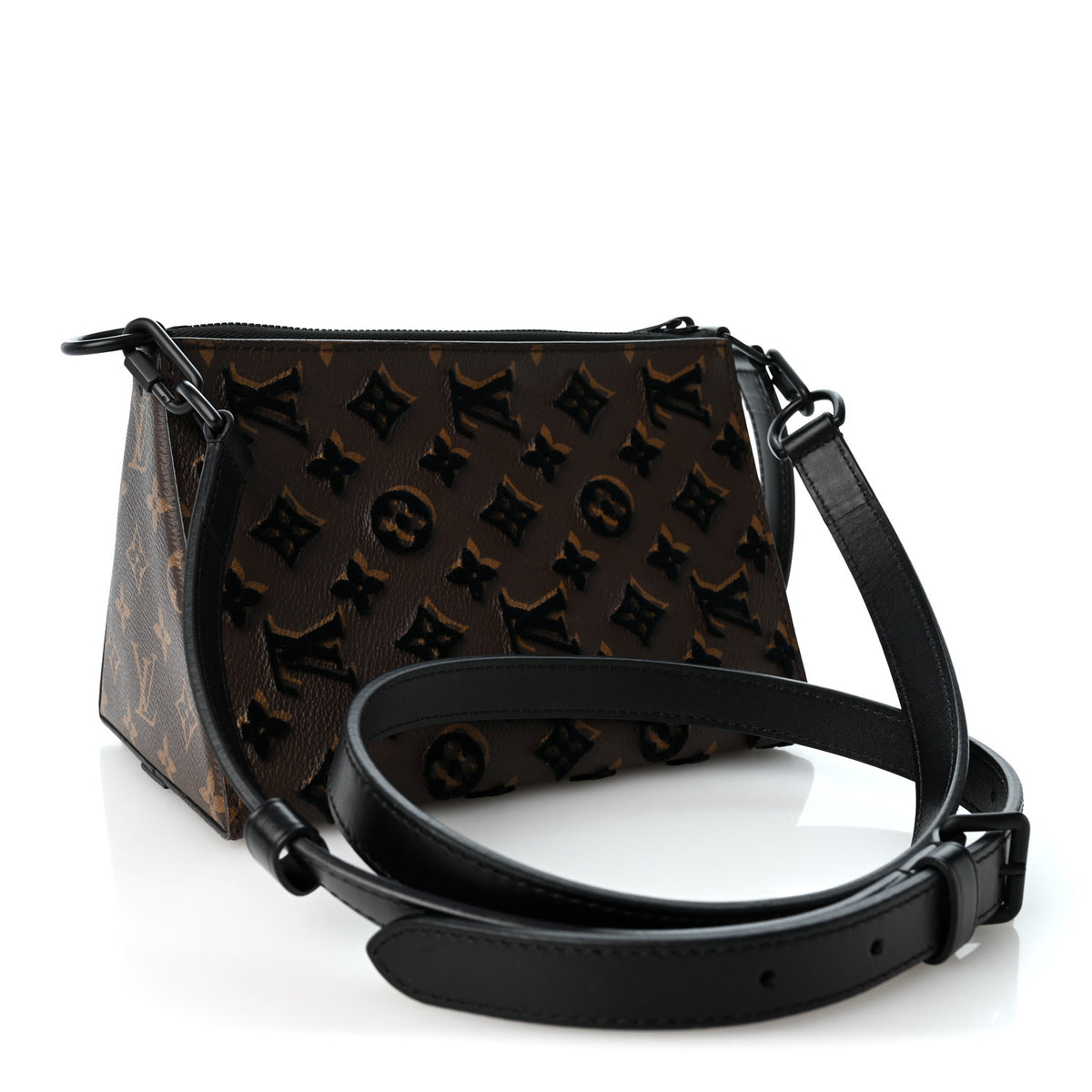 Monogram Tuffetage Triangle Messenger Black