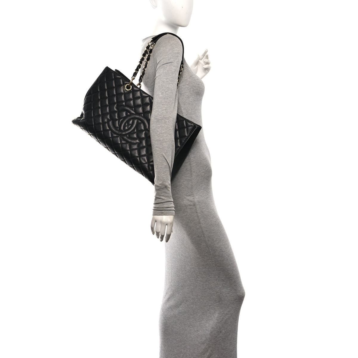 Caviar Quilted XL Grand Shopping Tote GST Black