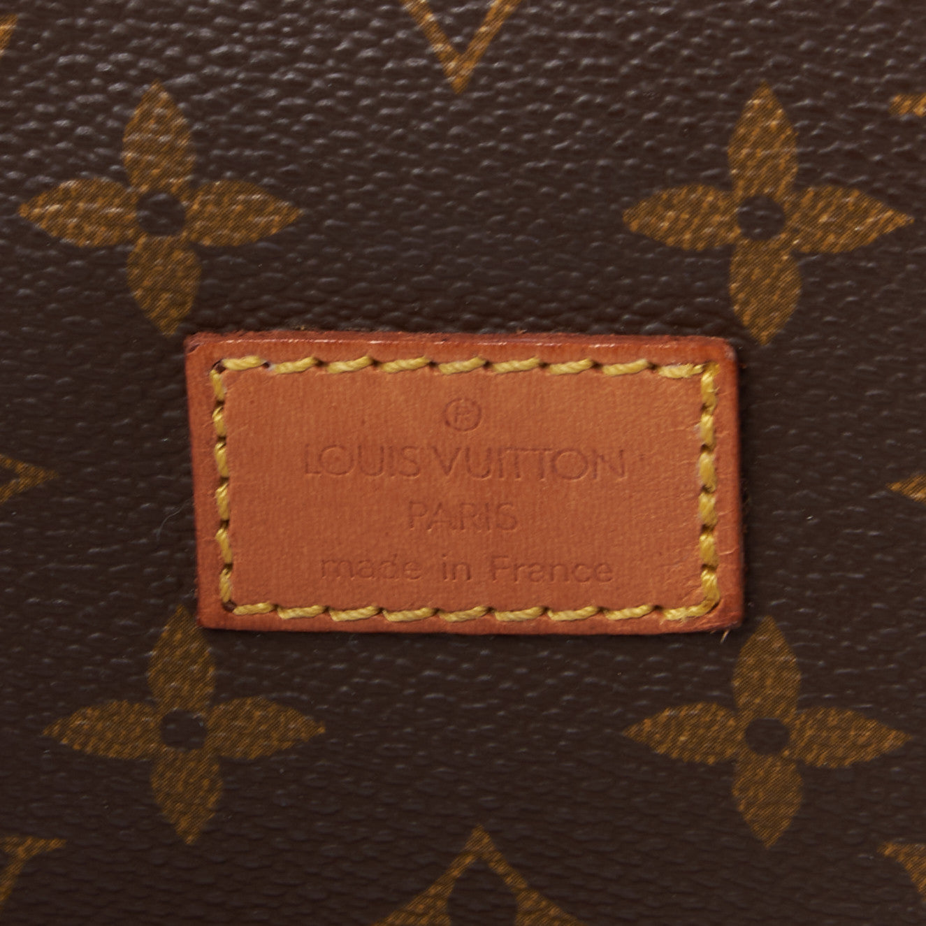 Louis Vuitton Monogram Saumur 30 9 of 9