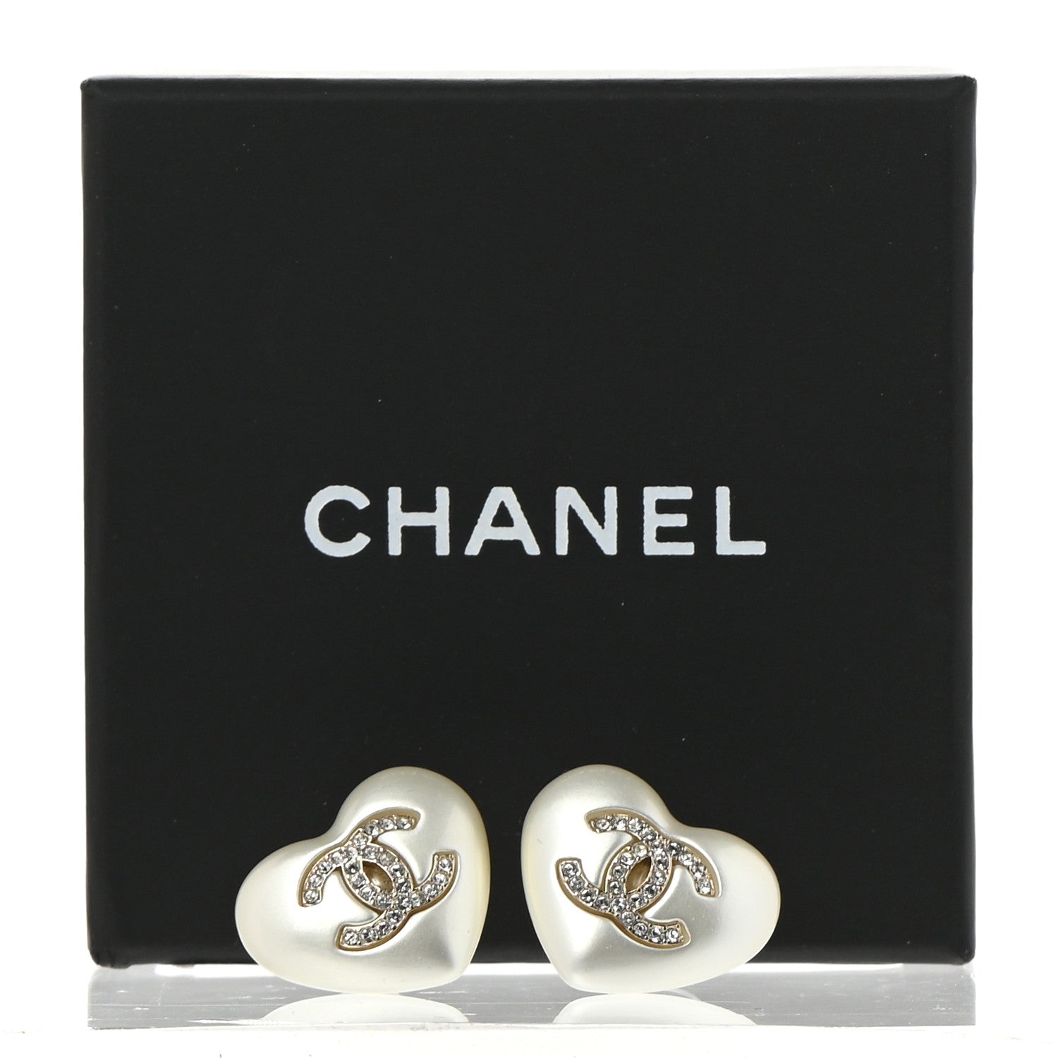 Chanel Pearl Crystal CC Heart Earrings Gold 5 of 5