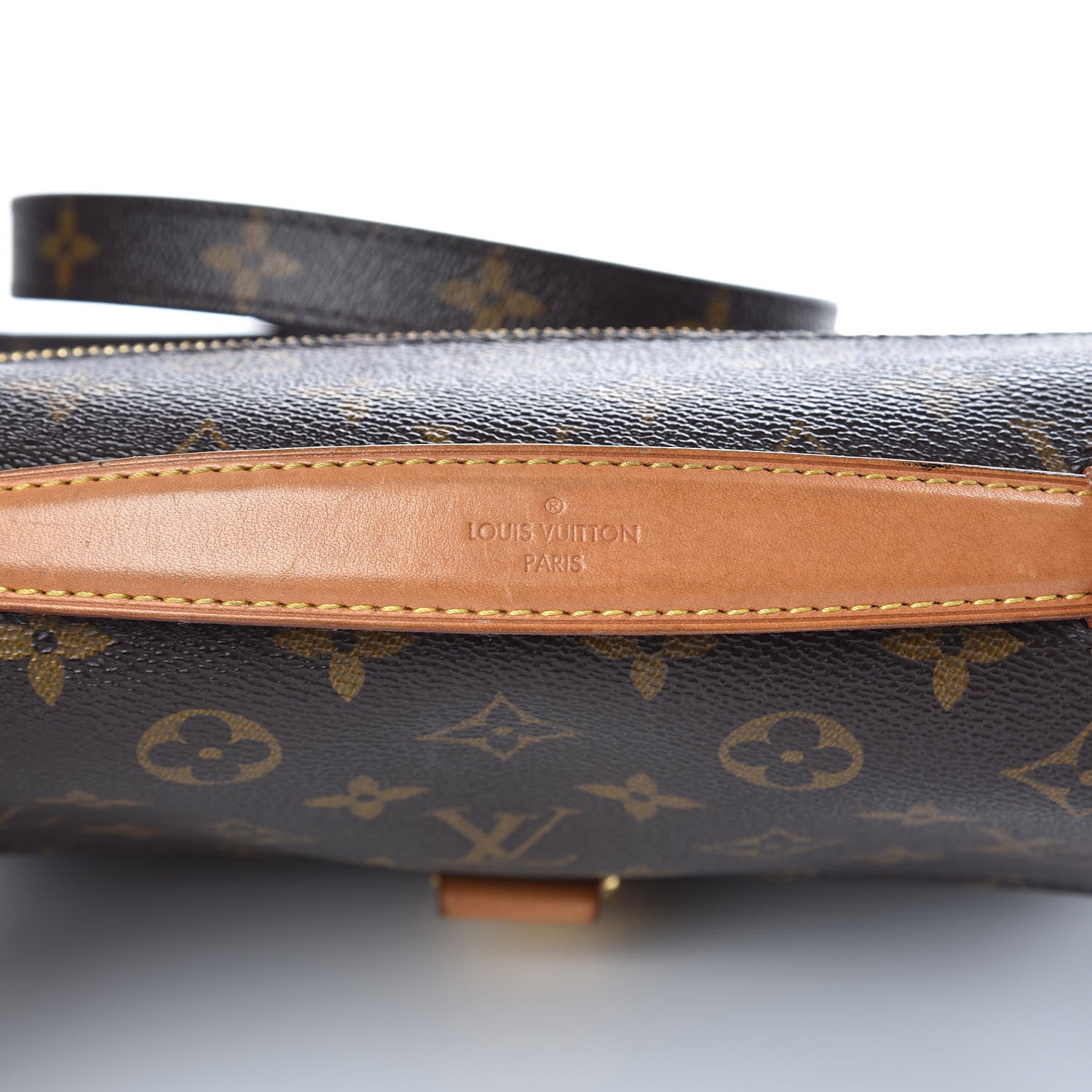 Louis Vuitton Monogram Pochette Metis 14 of 17