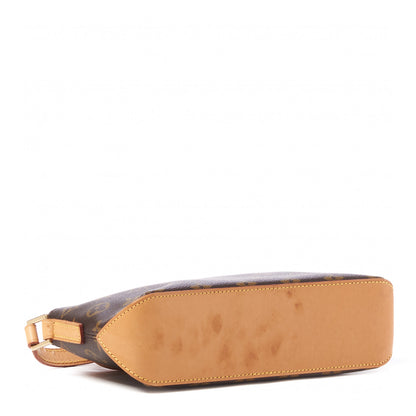 Louis Vuitton Monogram Trotteur 4 of 8