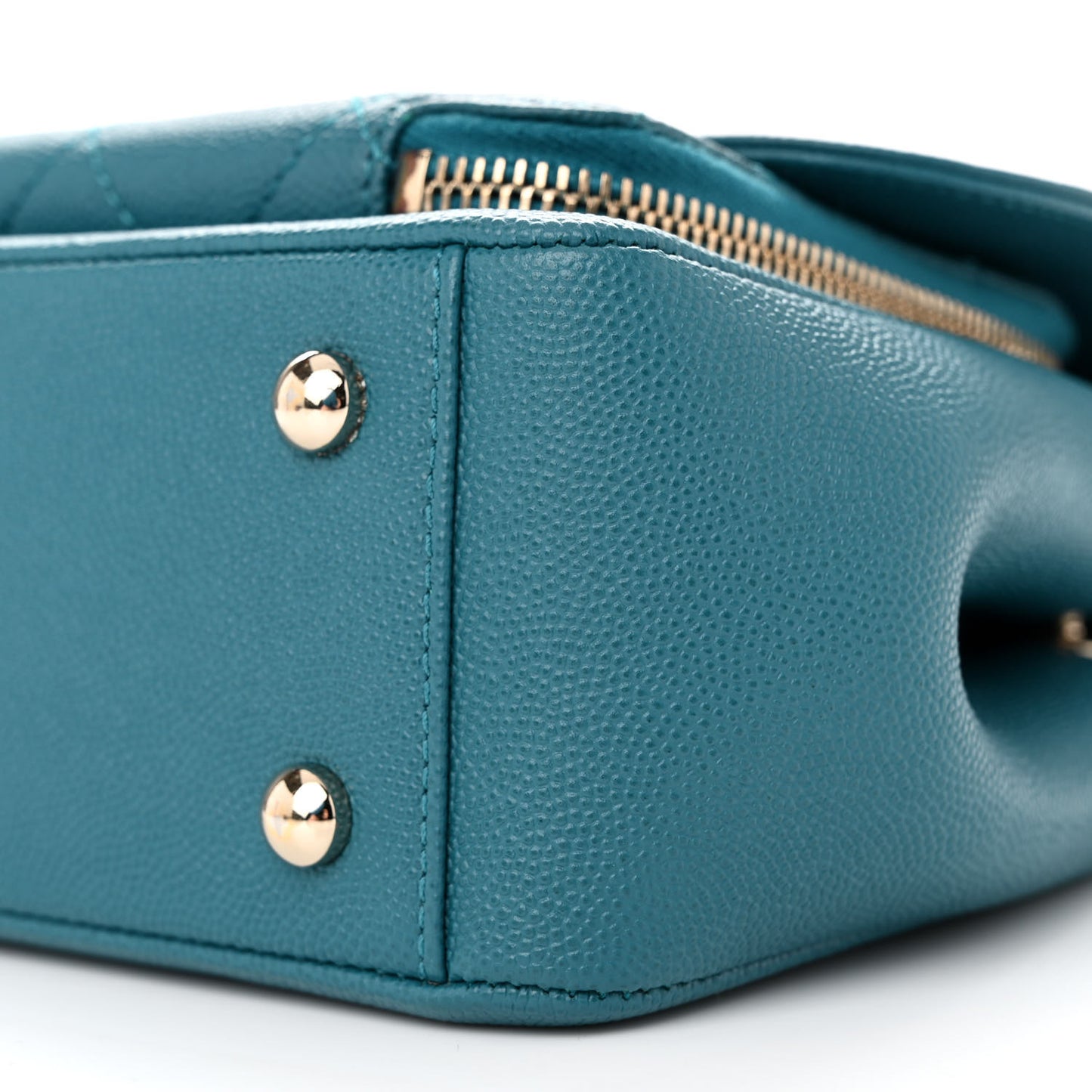 Caviar Quilted Medium Business Affinity Flap Blue
