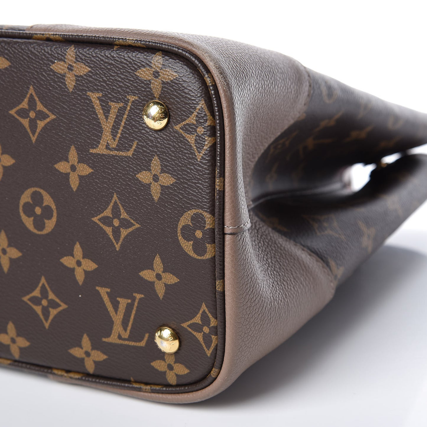 Monogram Flandrin Taupe Glace