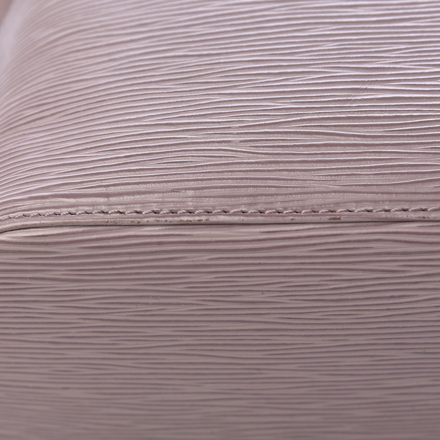 Louis Vuitton Epi Petit Noe Lilac 21 of 31