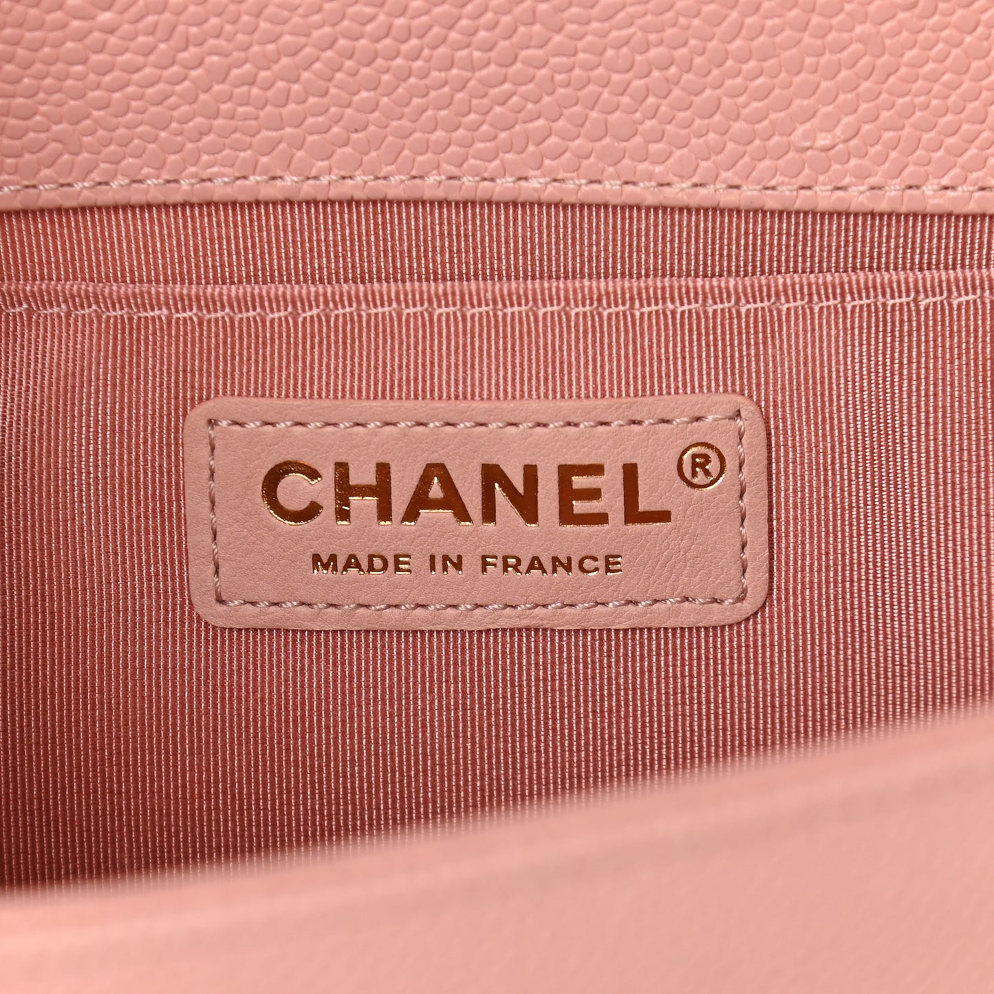 Caviar Quilted Medium Boy Flap Pink