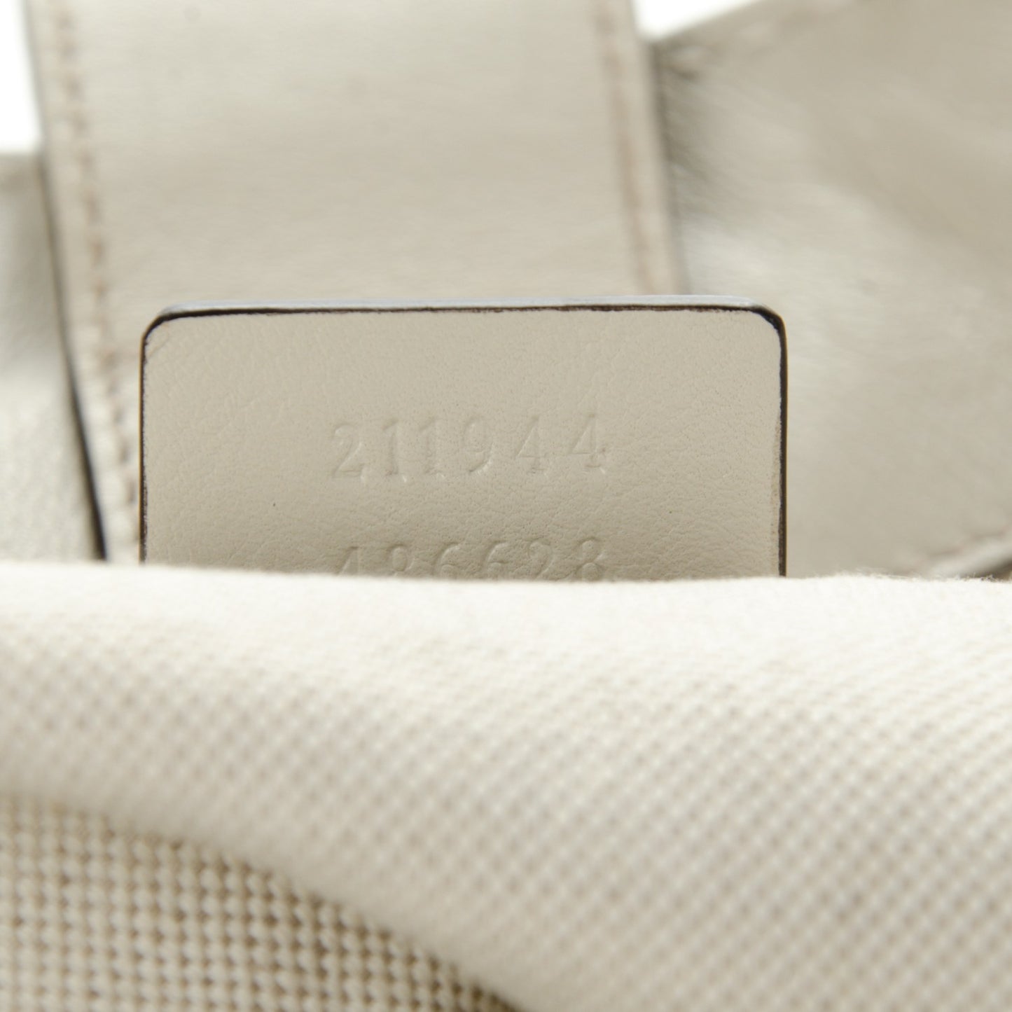 Guccissima Medium Sukey Tote Mystic White