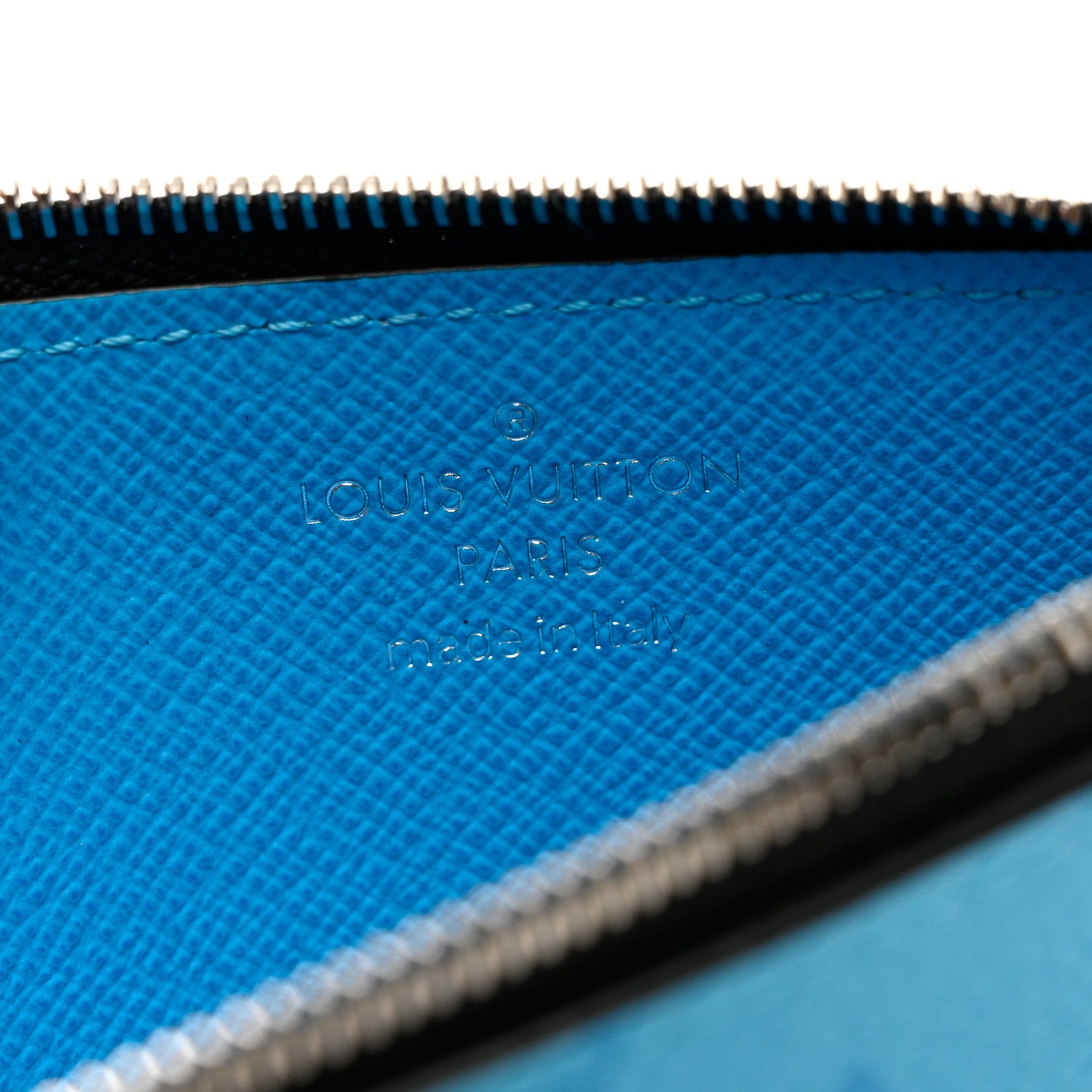 Louis Vuitton Taigarama Coin Card Holder Blue Lagoon 6 of 7