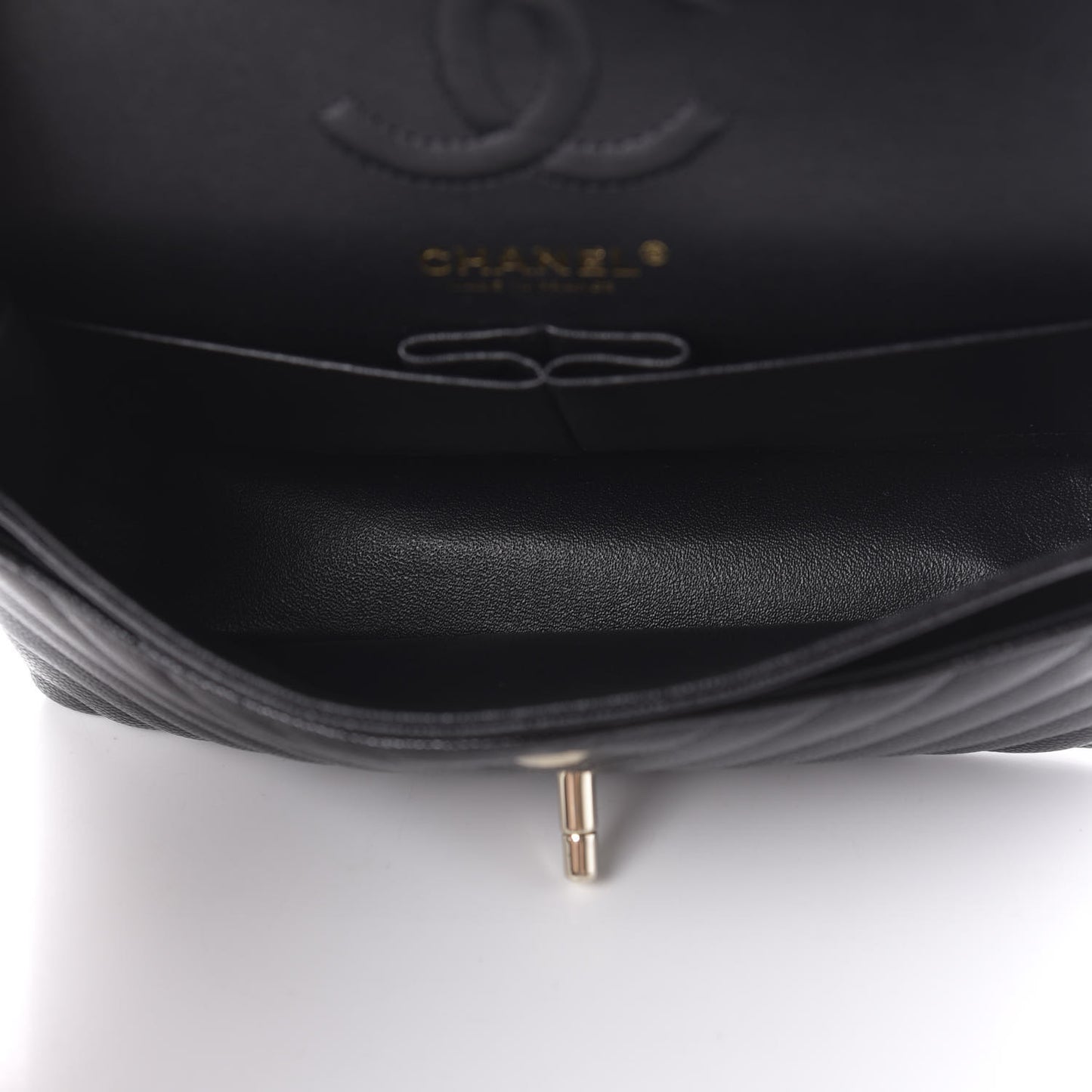 Caviar Chevron Quilted Small Double Flap Black