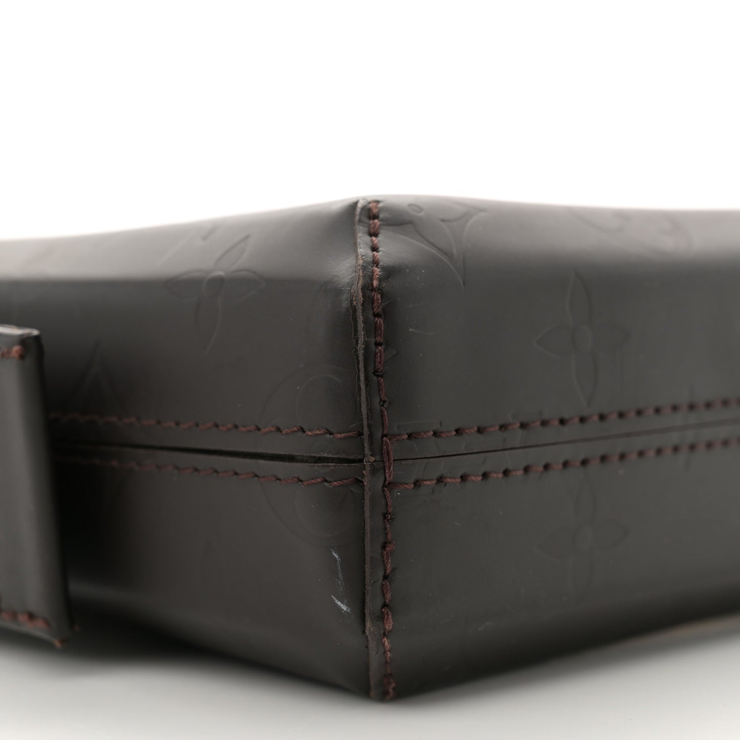 Monogram Glace Bobby Cafe