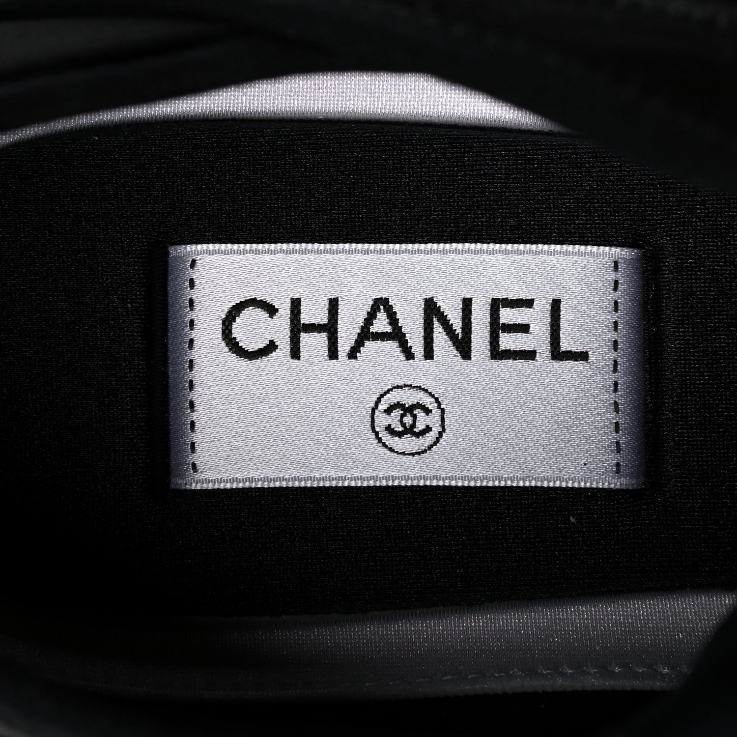 Chanel Velvet Calfskin Mixed Fibers CC Sneakers 42 Black 7 of 9