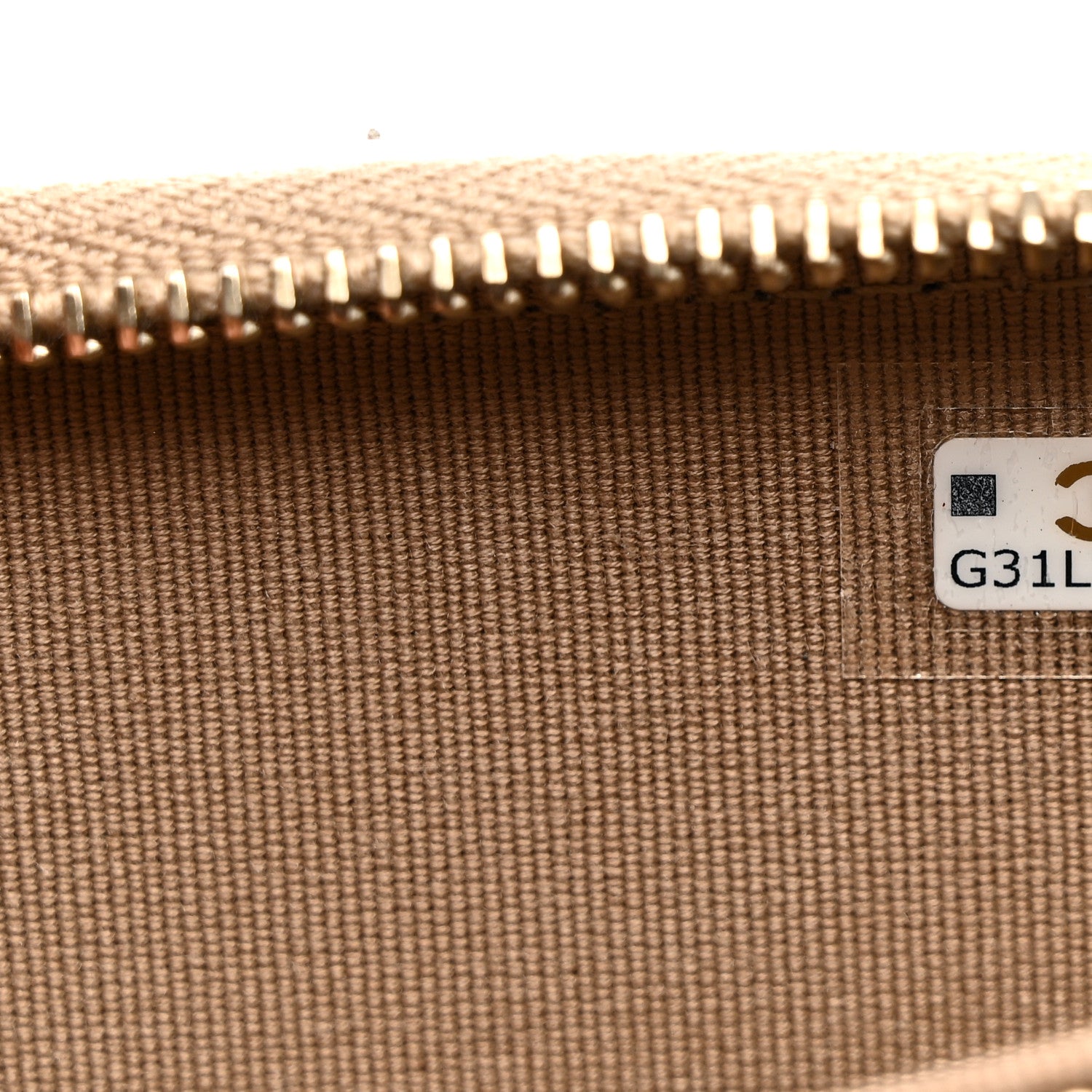 Chanel Caviar Quilted Zip Card Holder Beige Beige 7 of 8