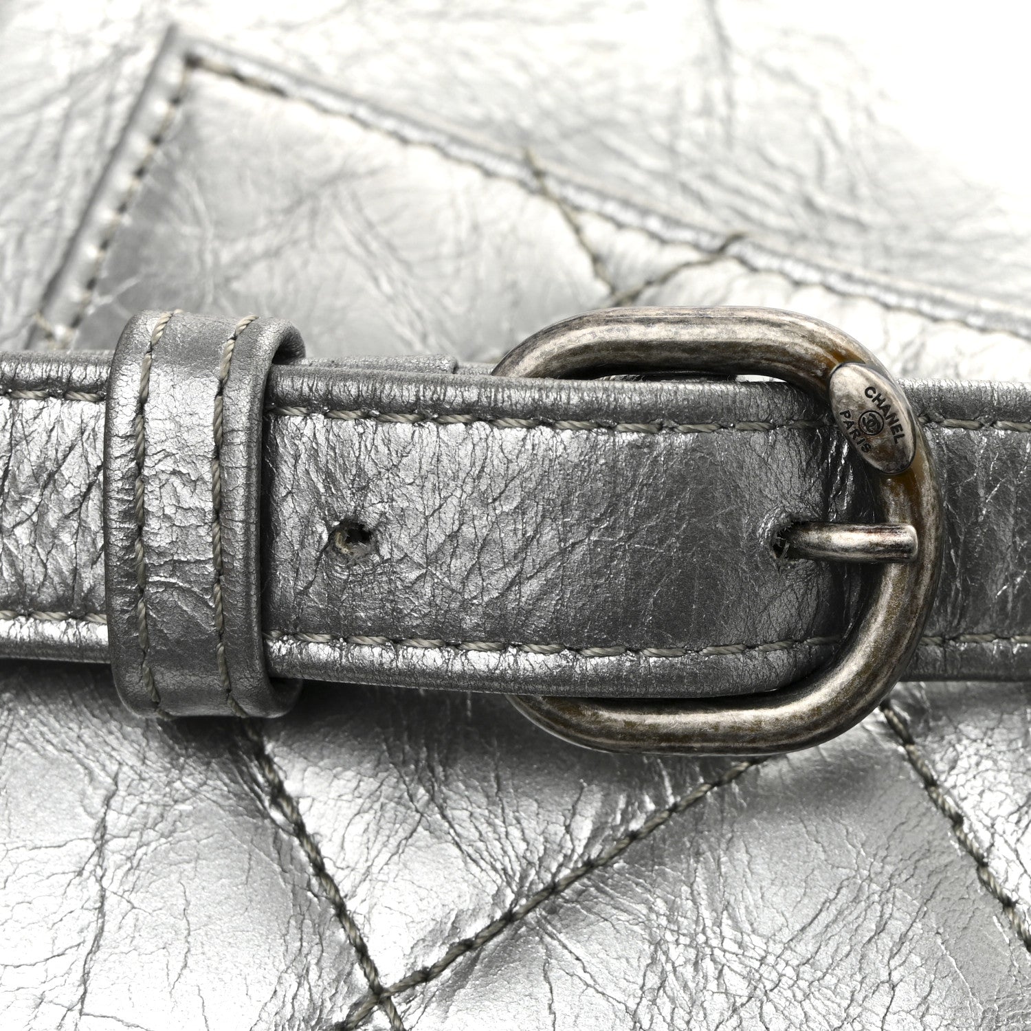 CHANEL ボディバッグ　シルバー Chanel Metallic Crumpled Calfskin Chain 20s Signe Waist Bag Silver