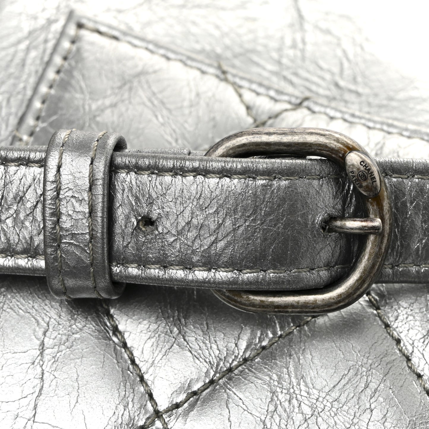 Metallic Crumpled Calfskin Chain 20s Signe Waist Bag Silver
