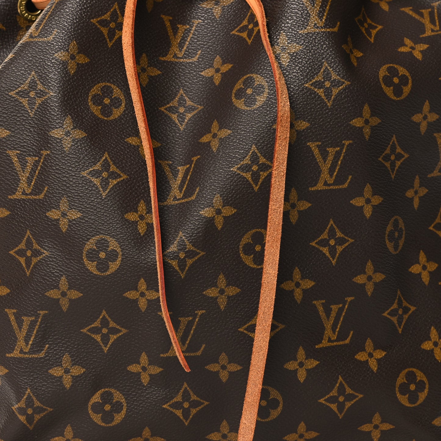 Monogram Noe