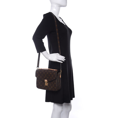 Louis Vuitton Monogram Pochette Metis 2 of 10