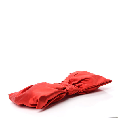 Valentino Garavani Satin Noeud D'Amour Bow Clutch Red 4 of 11