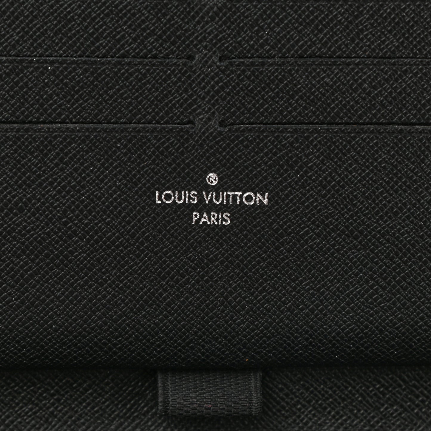 Damier Graphite Zippy Organizer Wallet