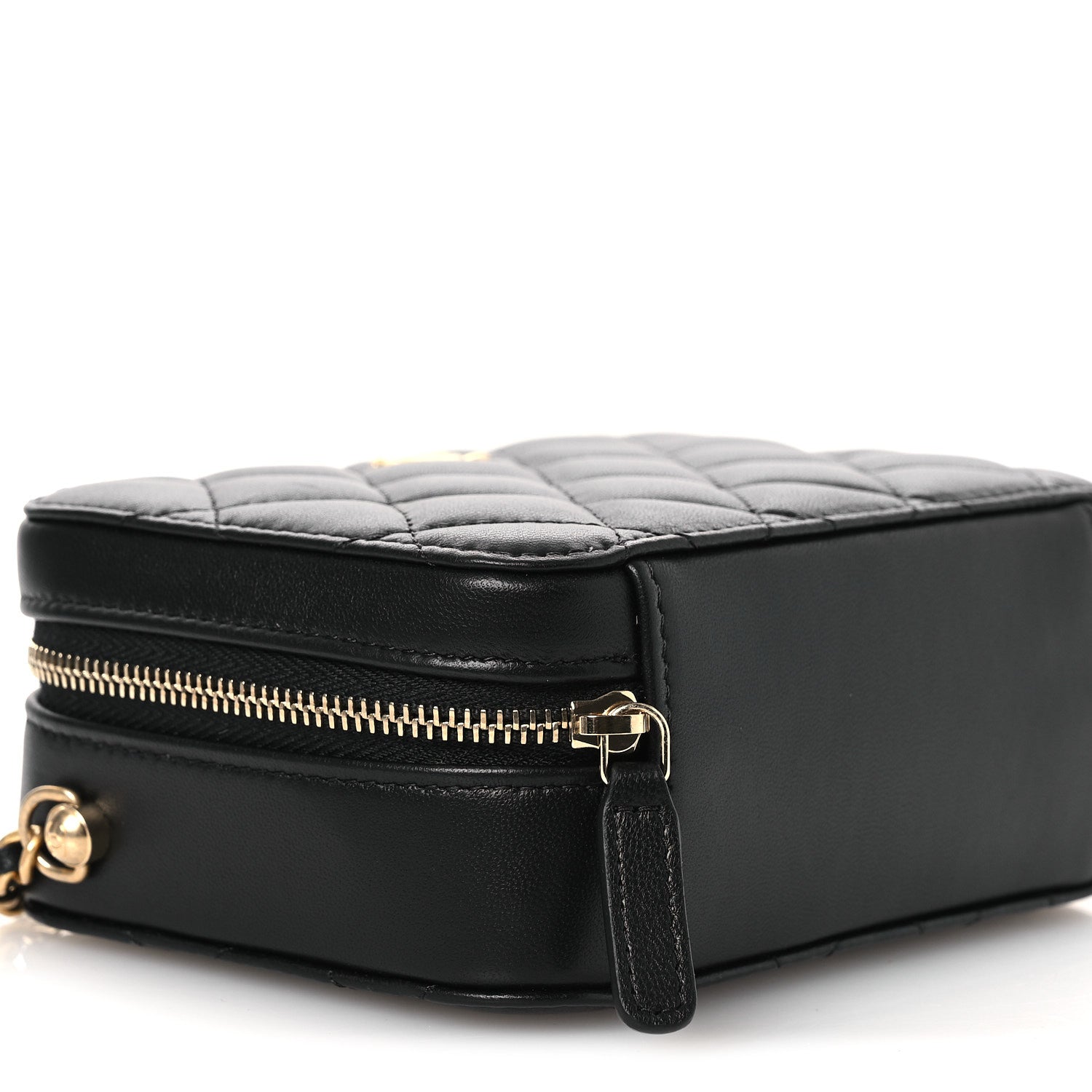 Chanel Lambskin Quilted CC Pearl Crush Camera Case Black 1858431