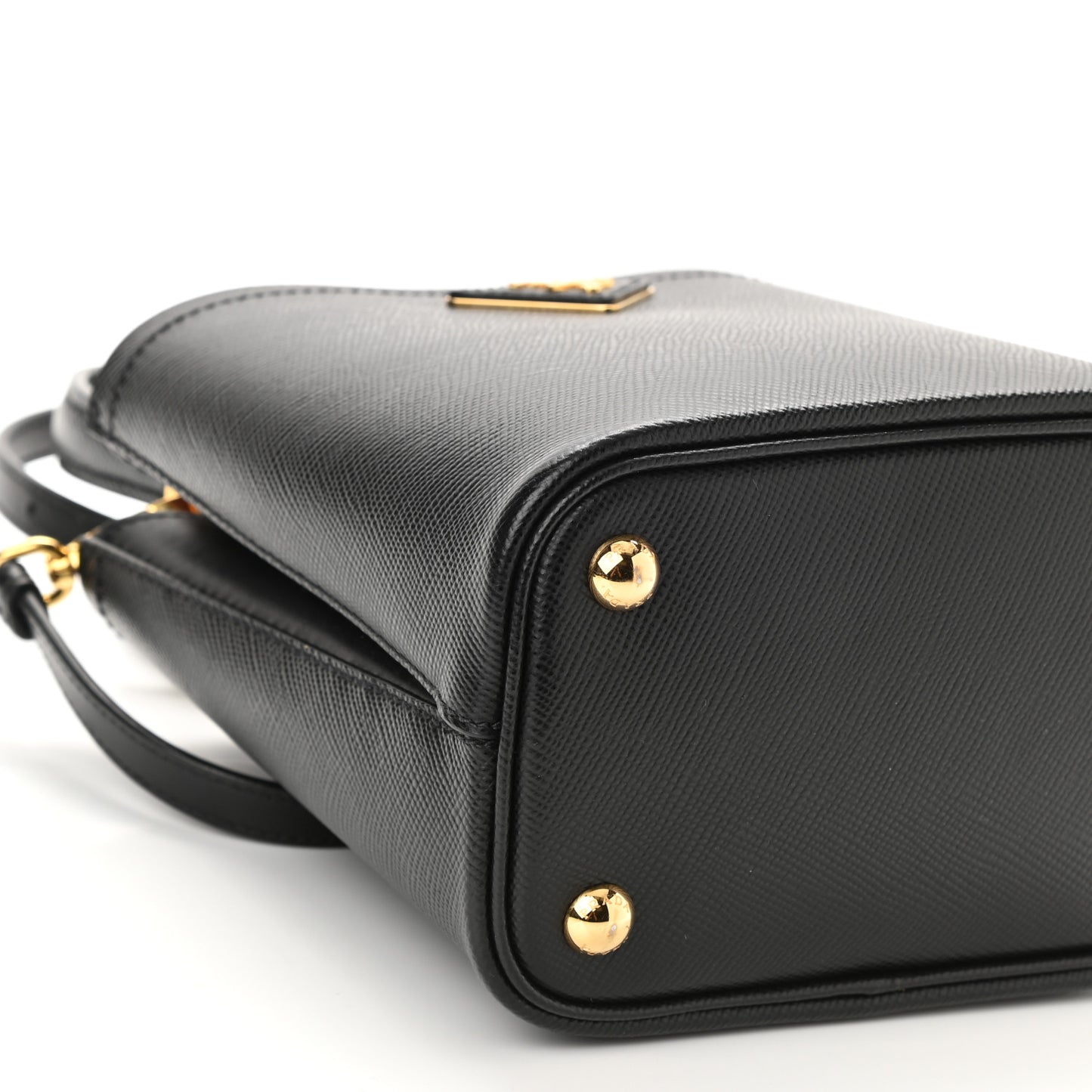 Saffiano Cuir Small Panier Bucket Bag Black Fuoco