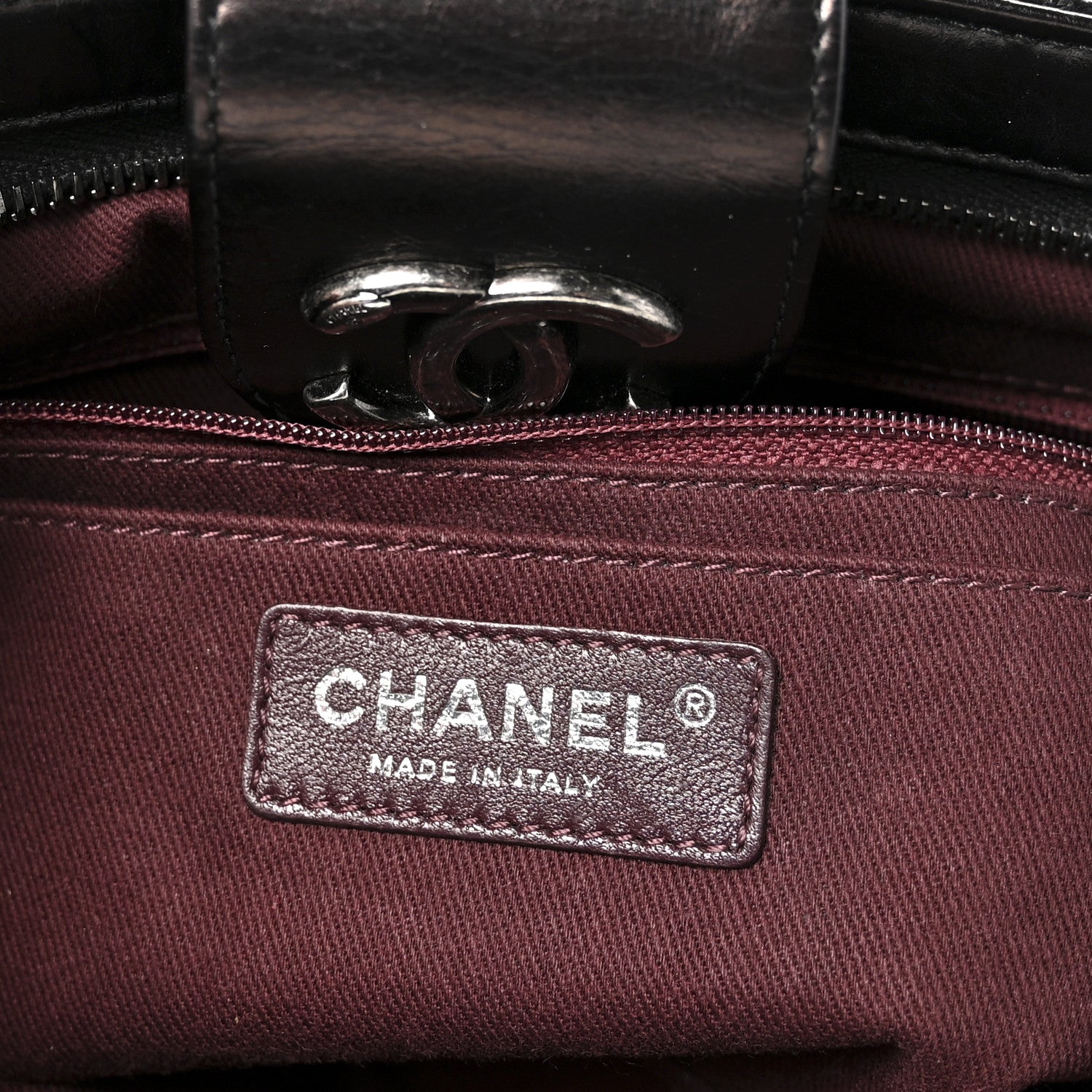 お値下げ！CHANELBIGCoCoキュロット Chanel Glazed Calfskin Quilted Coco Pleats Clutch Black 1782814