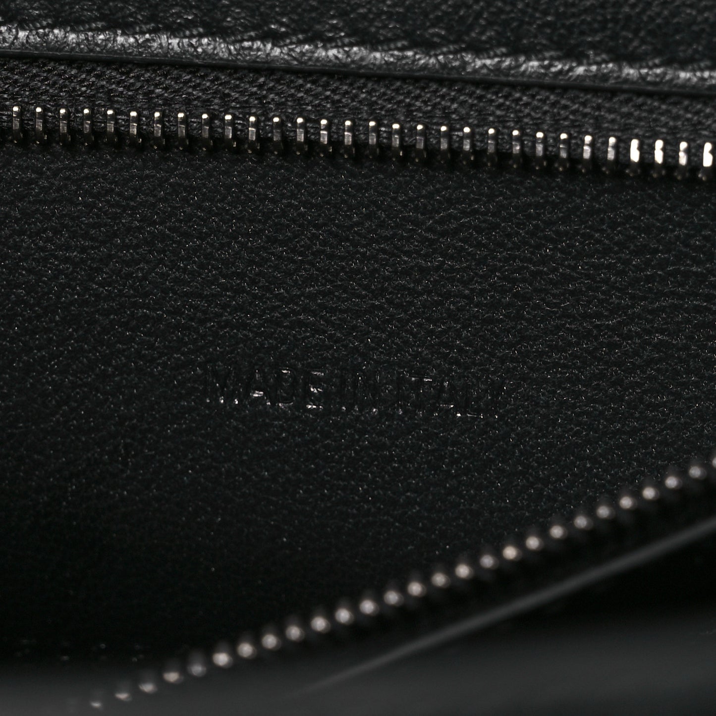 Shiny Calfskin Monochrome Crocodile Embossed Small Hourglass Top Handle Bag Black