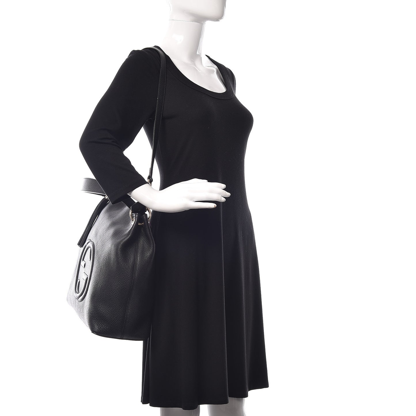 Pebbled Calfskin Large Soho Hobo Black