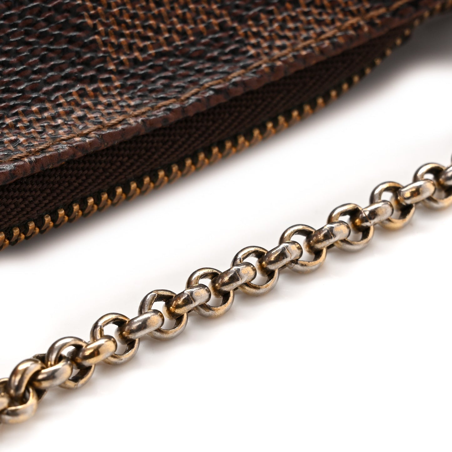 Damier Ebene Eva Clutch