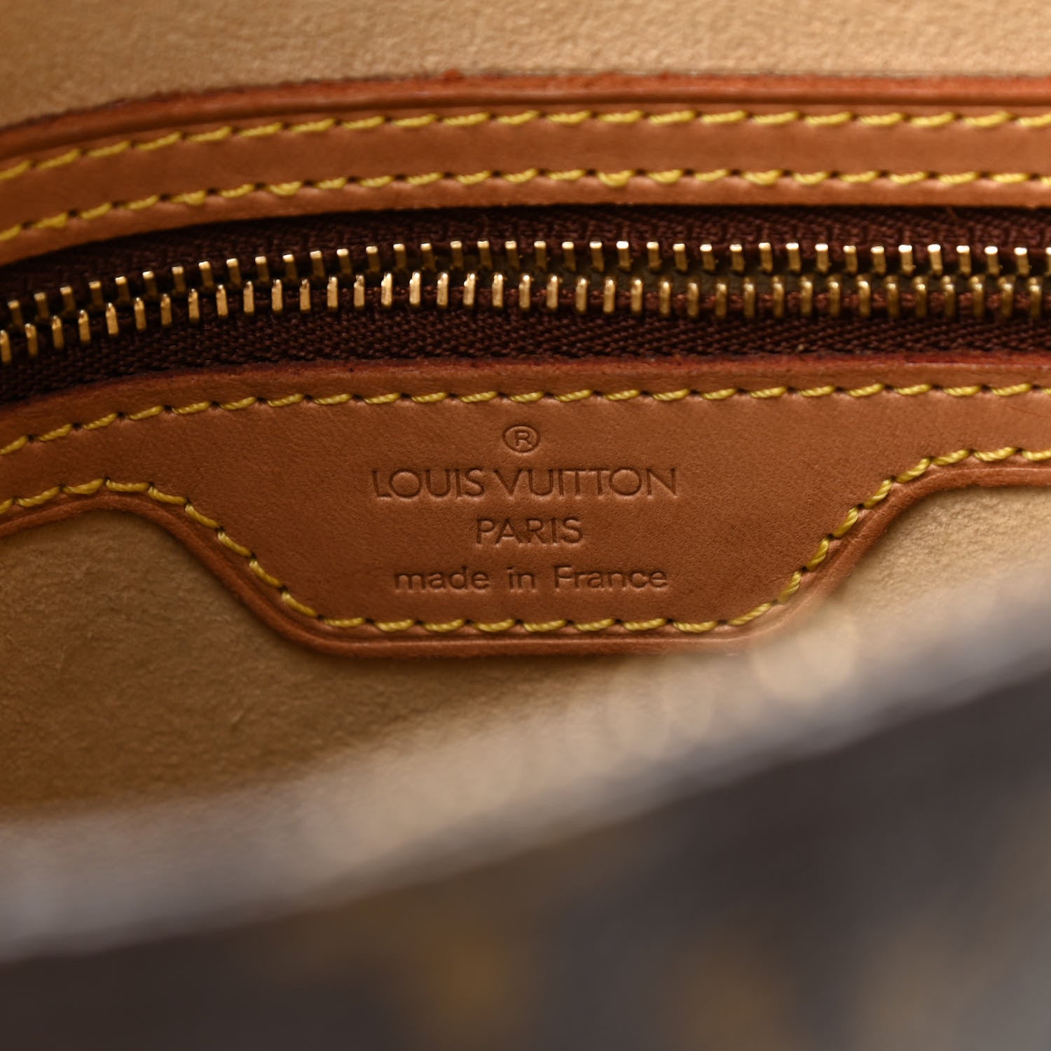 Louis Vuitton Monogram Looping GM 6 of 8