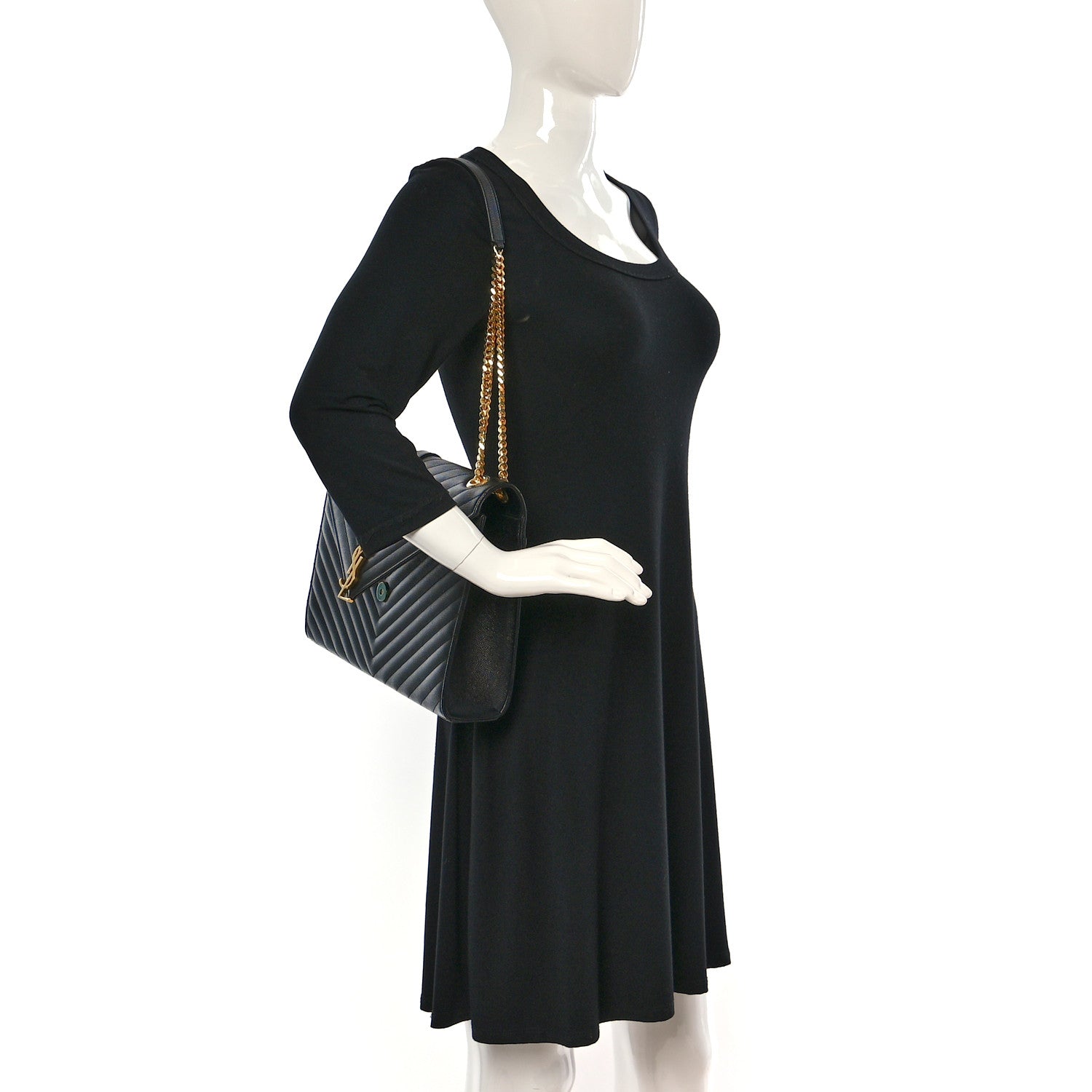 Saint Laurent Grain De Poudre Matelasse Chevron Large Monogram Satchel Black 2 of 16