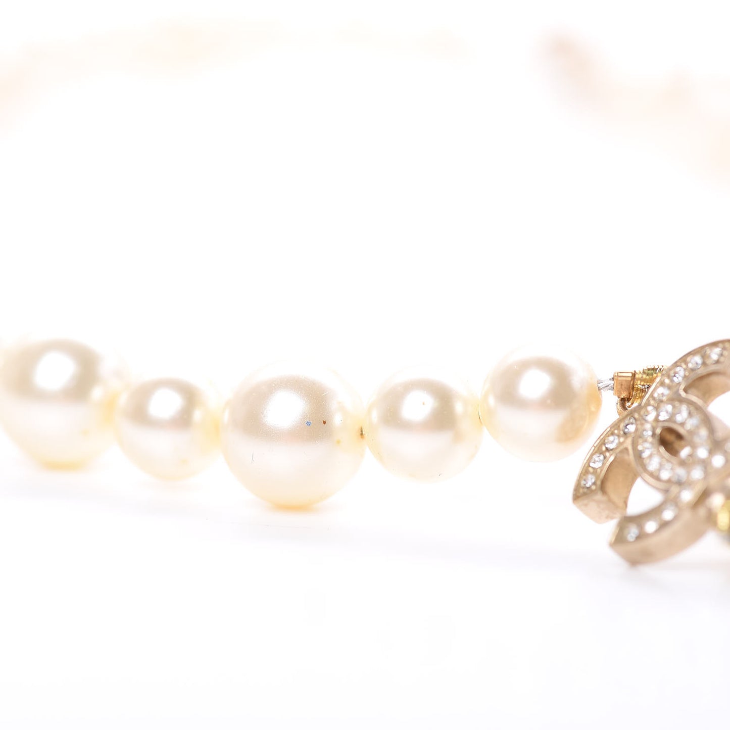 Crystal Pearl CC Short Necklace Light Gold
