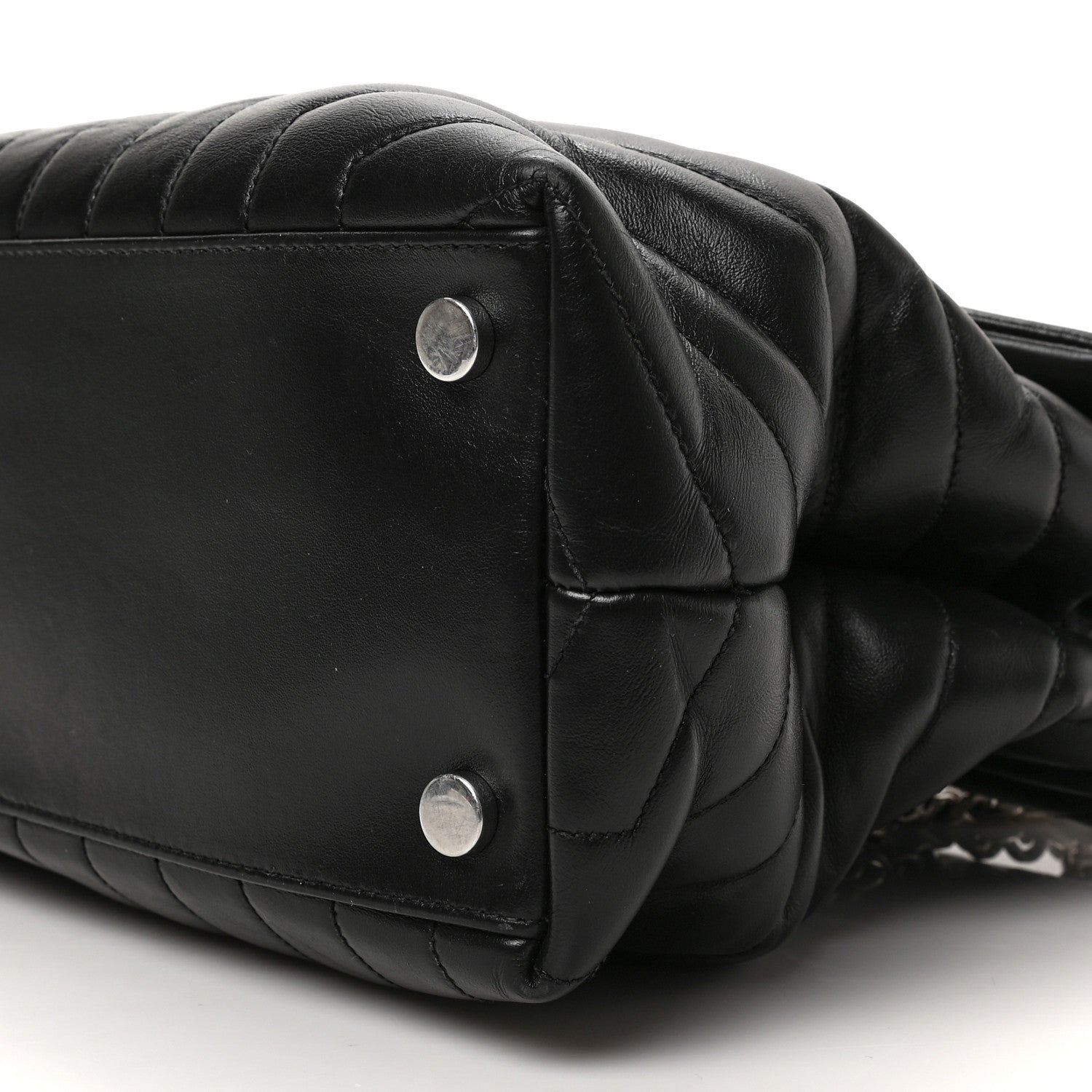 Saint Laurent Calfskin Y Quilted Monogram Large Loulou Chain Satchel Black 8 of 8