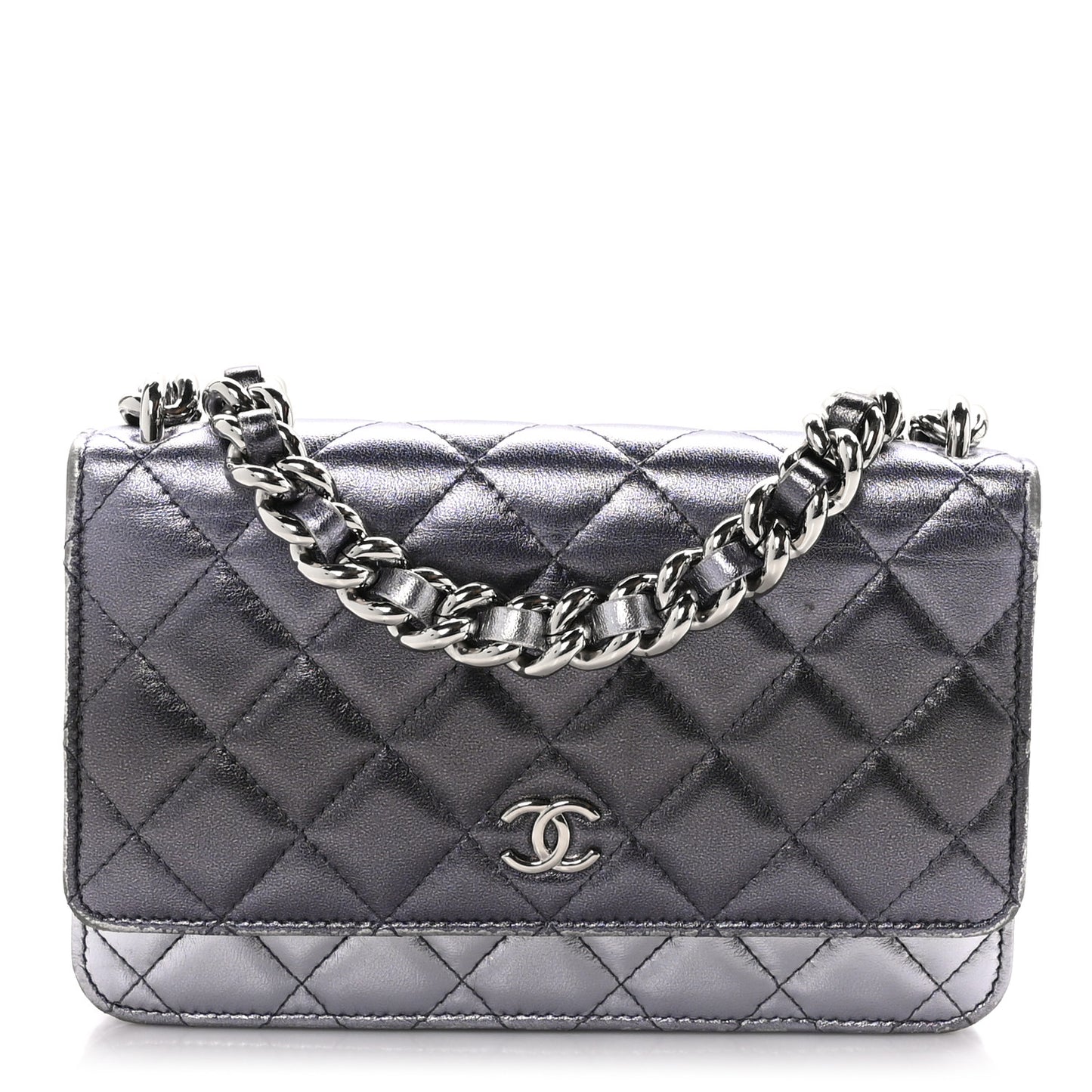 Gradient Metallic Lambskin Quilted Like A Wallet Wallet On Chain WOC Silvery Black